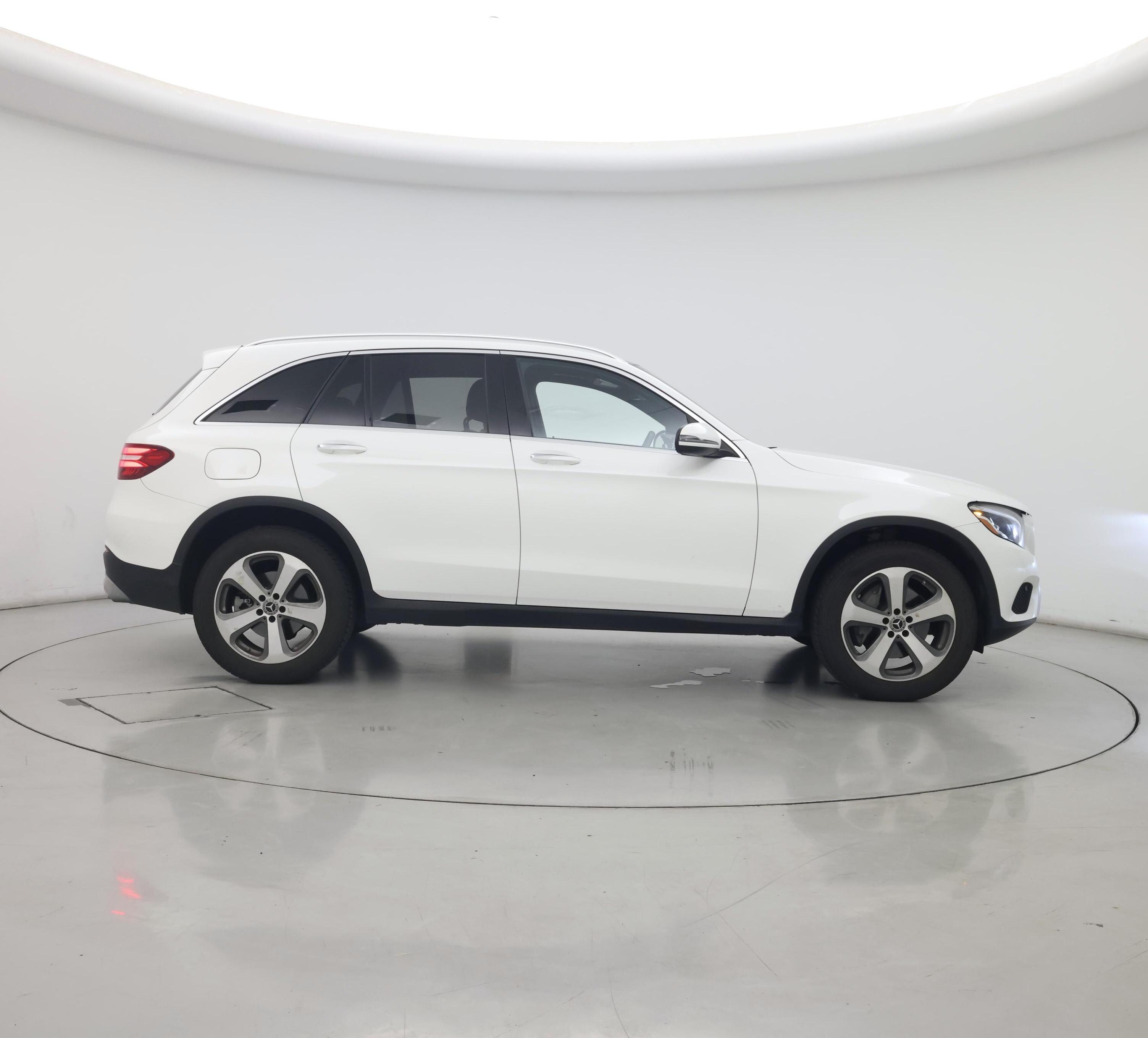 Thumbnail: 2019 Mercedes-Benz GLC - 7