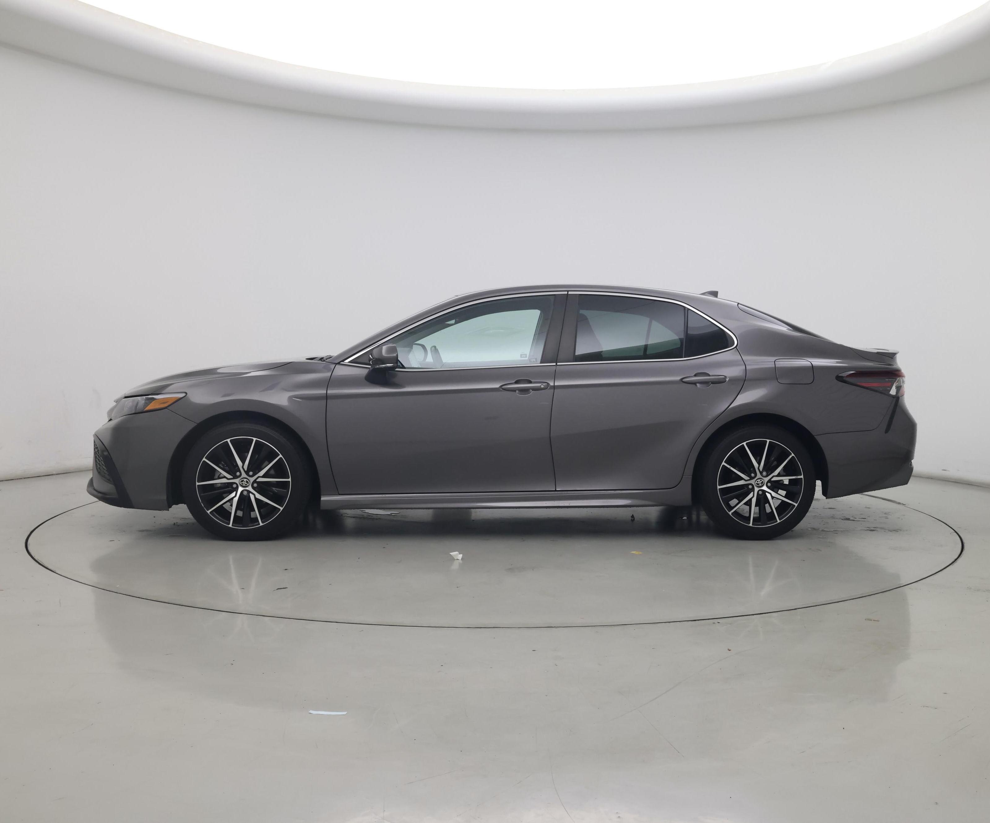 Thumbnail: 2023 Toyota Camry - 3