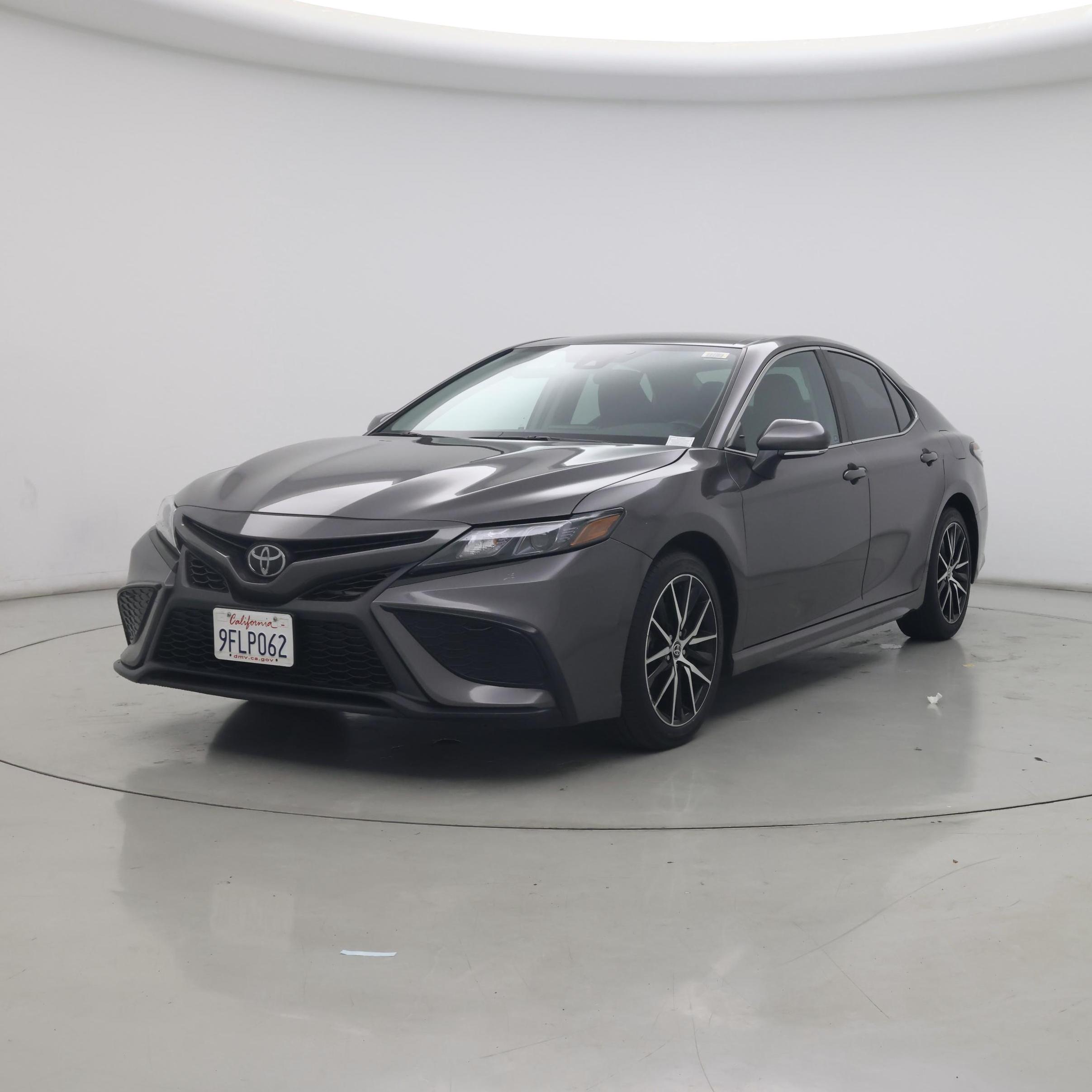 Thumbnail: 2023 Toyota Camry - 4