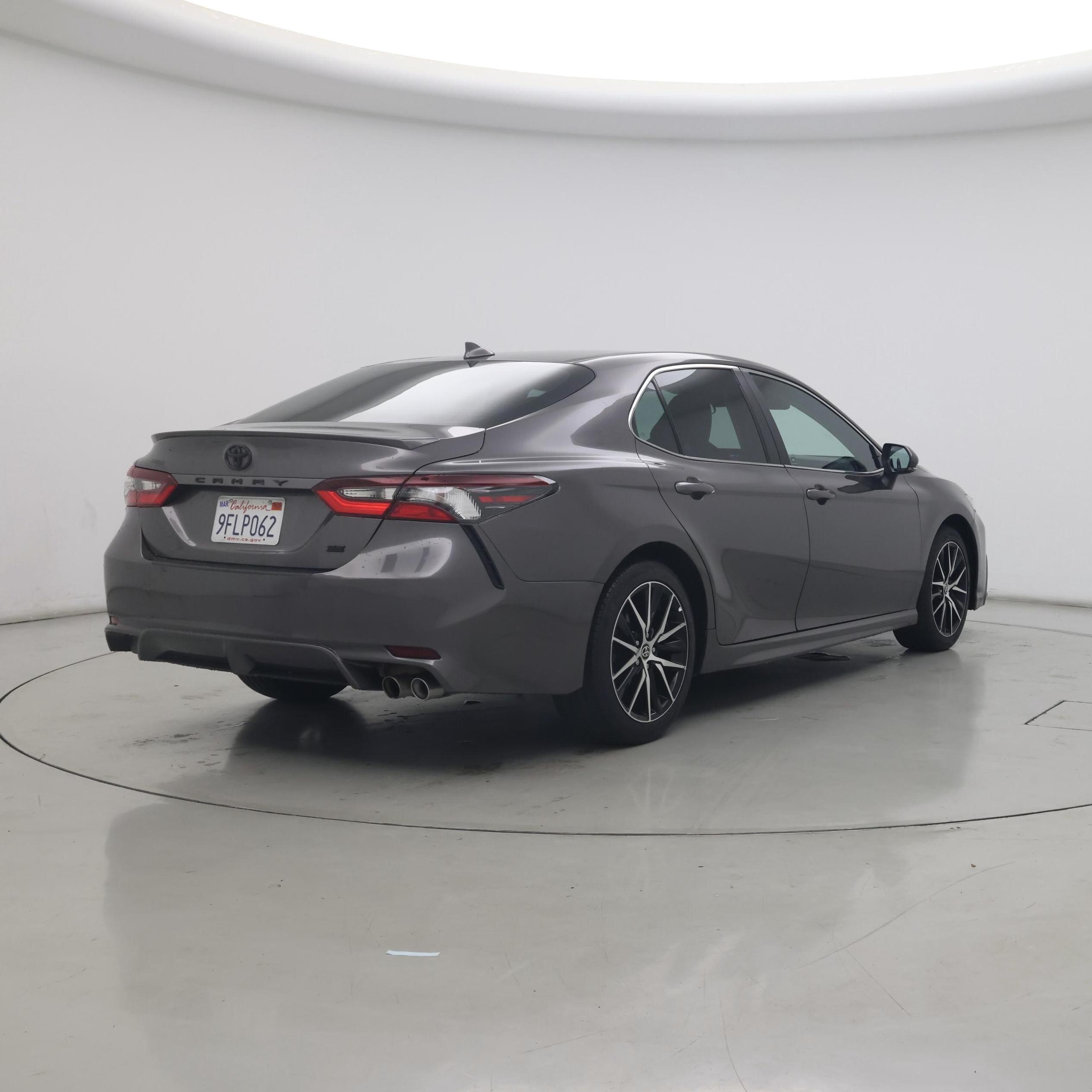 Thumbnail: 2023 Toyota Camry - 8