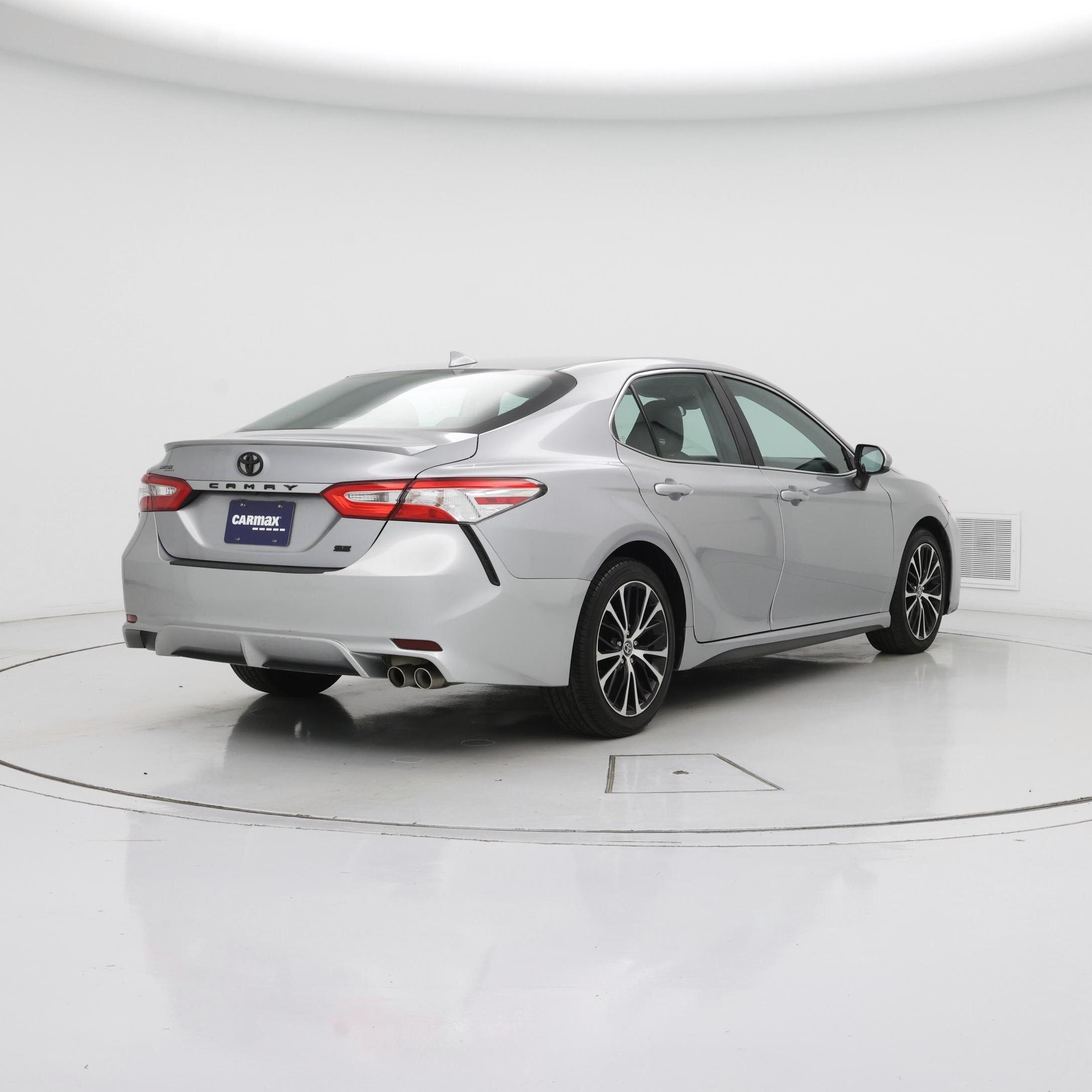 Thumbnail: 2020 Toyota Camry - 8