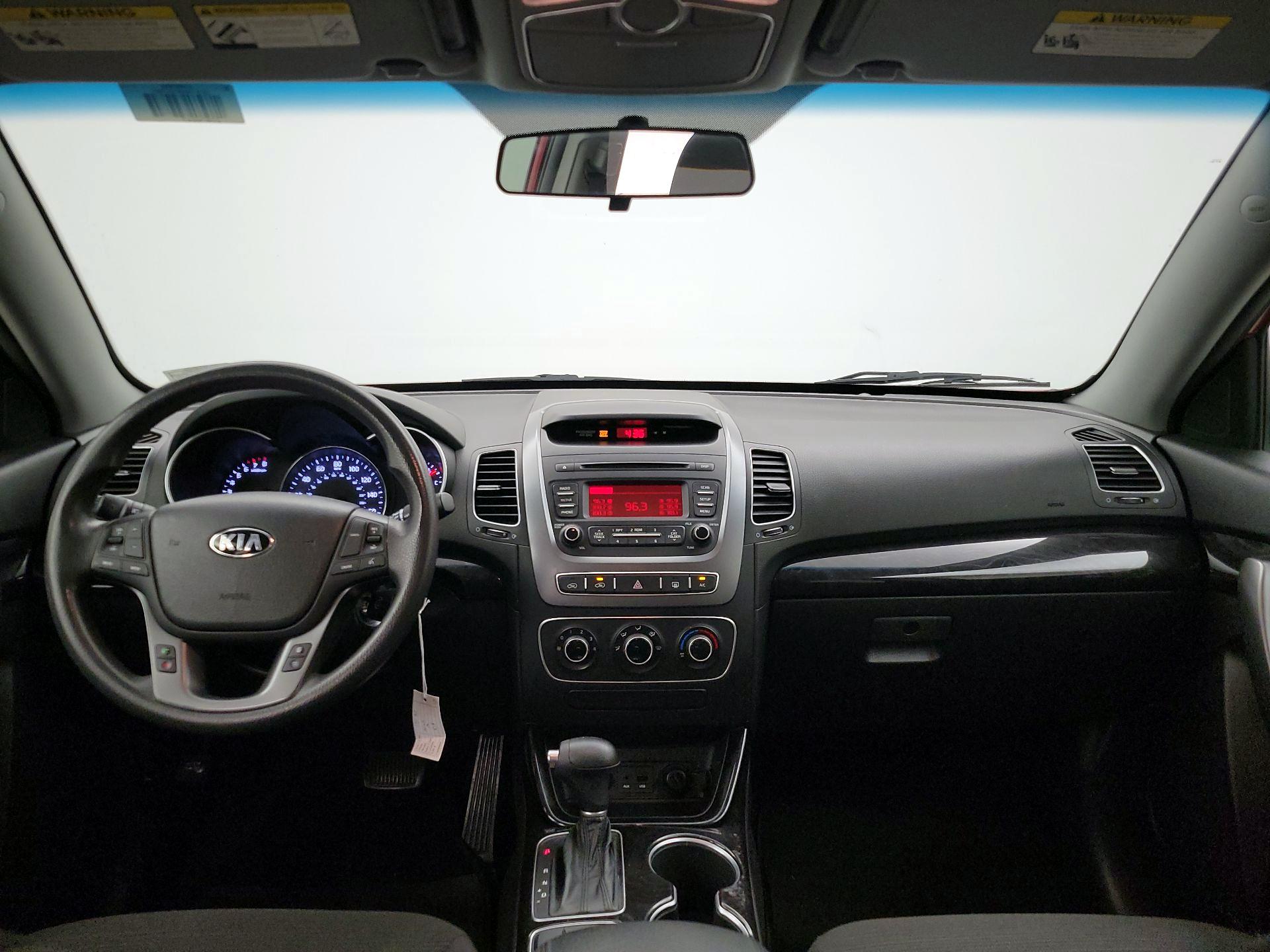Thumbnail: 2014 Kia Sorento - 9