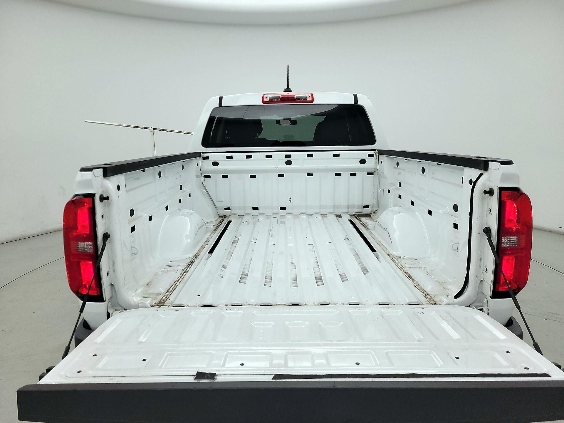 Thumbnail: 2021 Chevrolet Colorado - 20