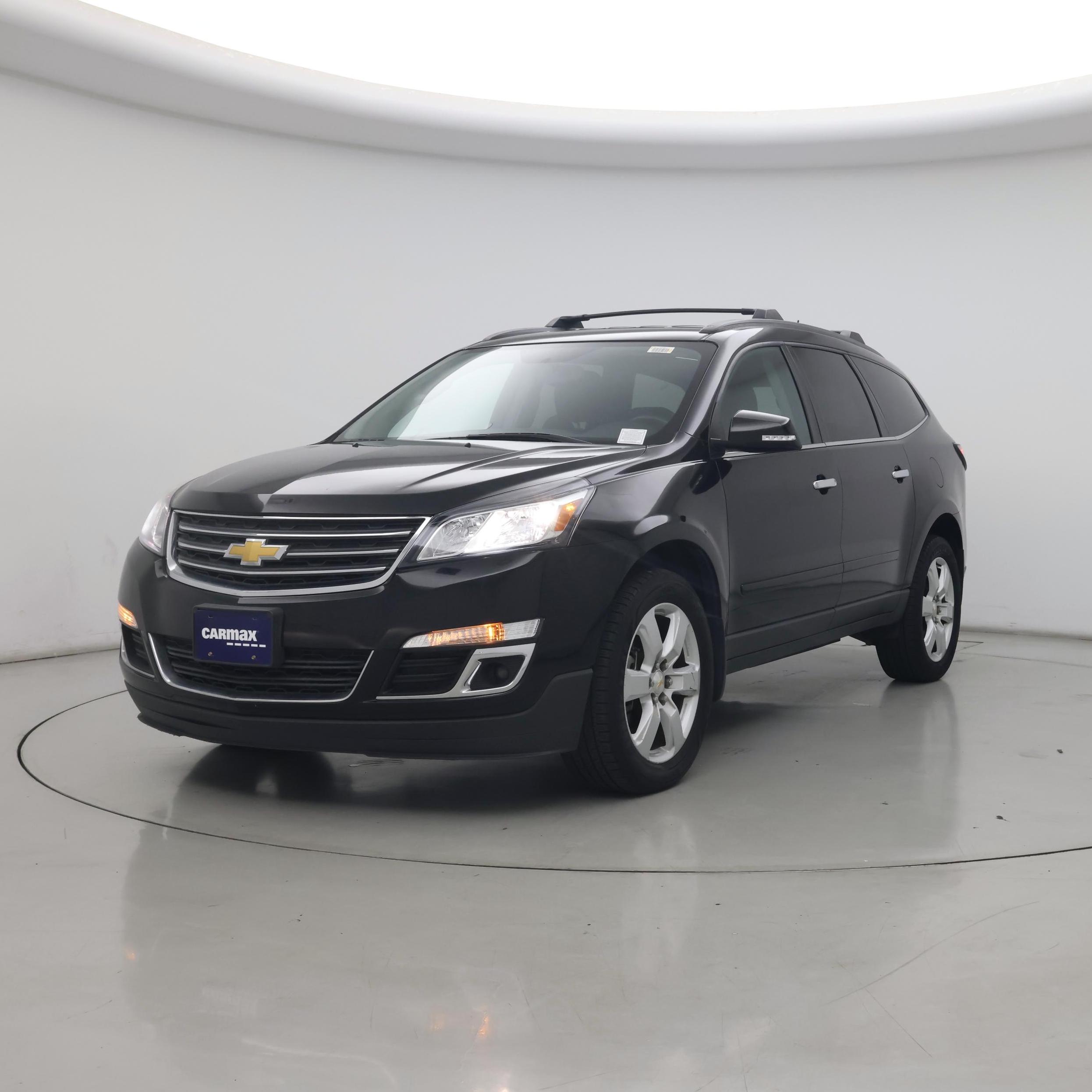 Thumbnail: 2017 Chevrolet Traverse - 4