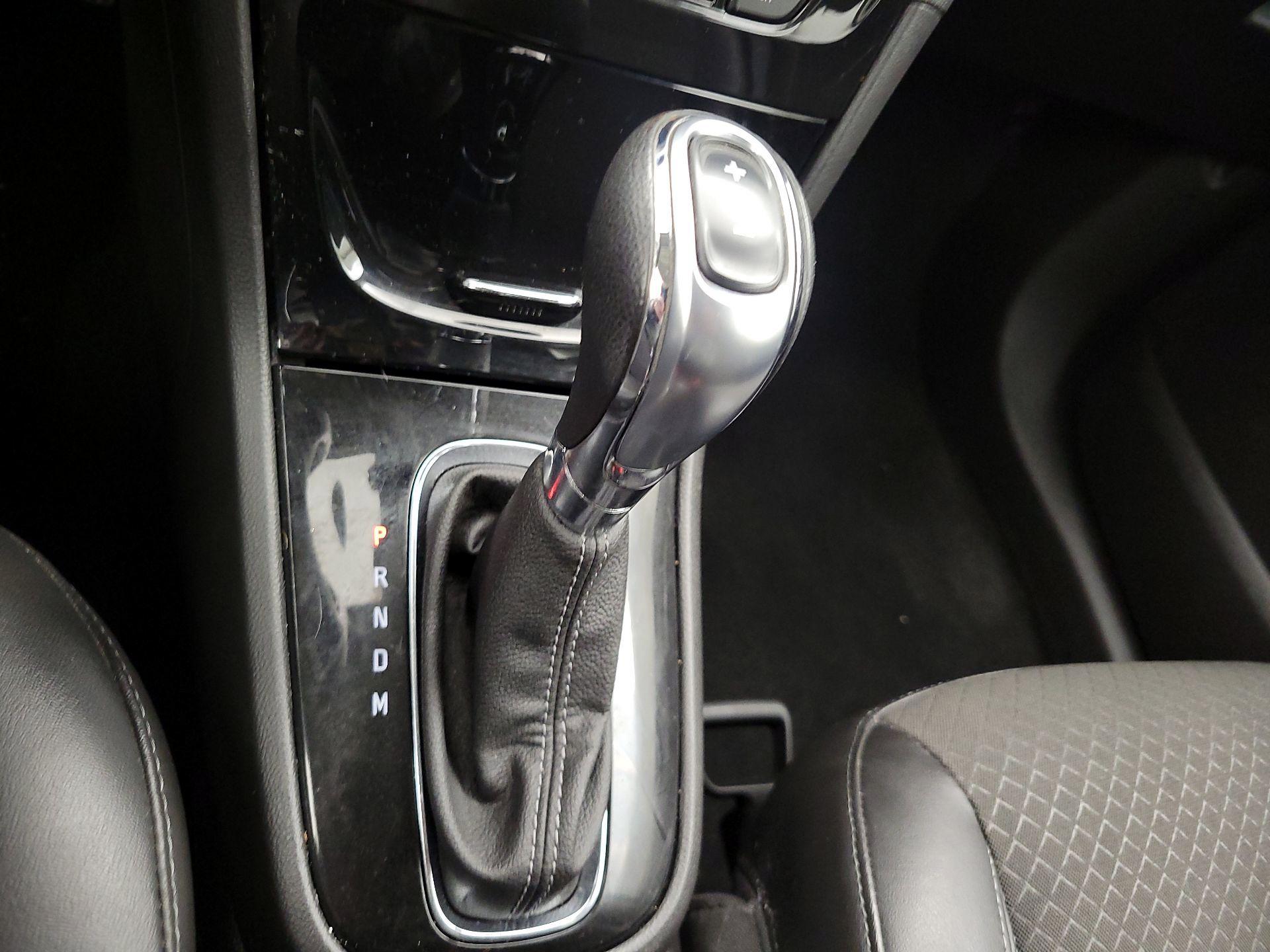 Thumbnail: 2019 Buick Encore - 18