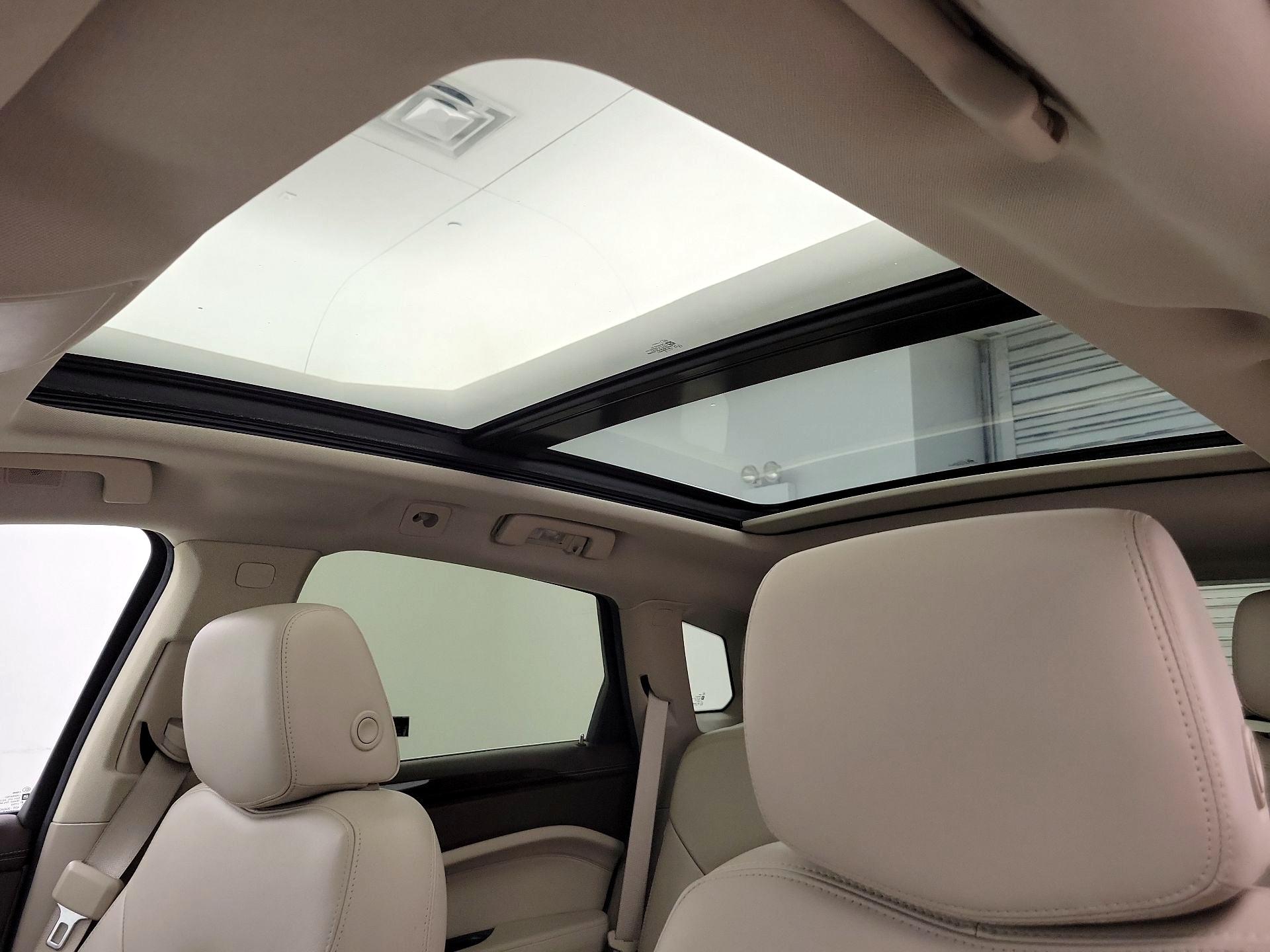 Thumbnail: 2015 Cadillac SRX - 20