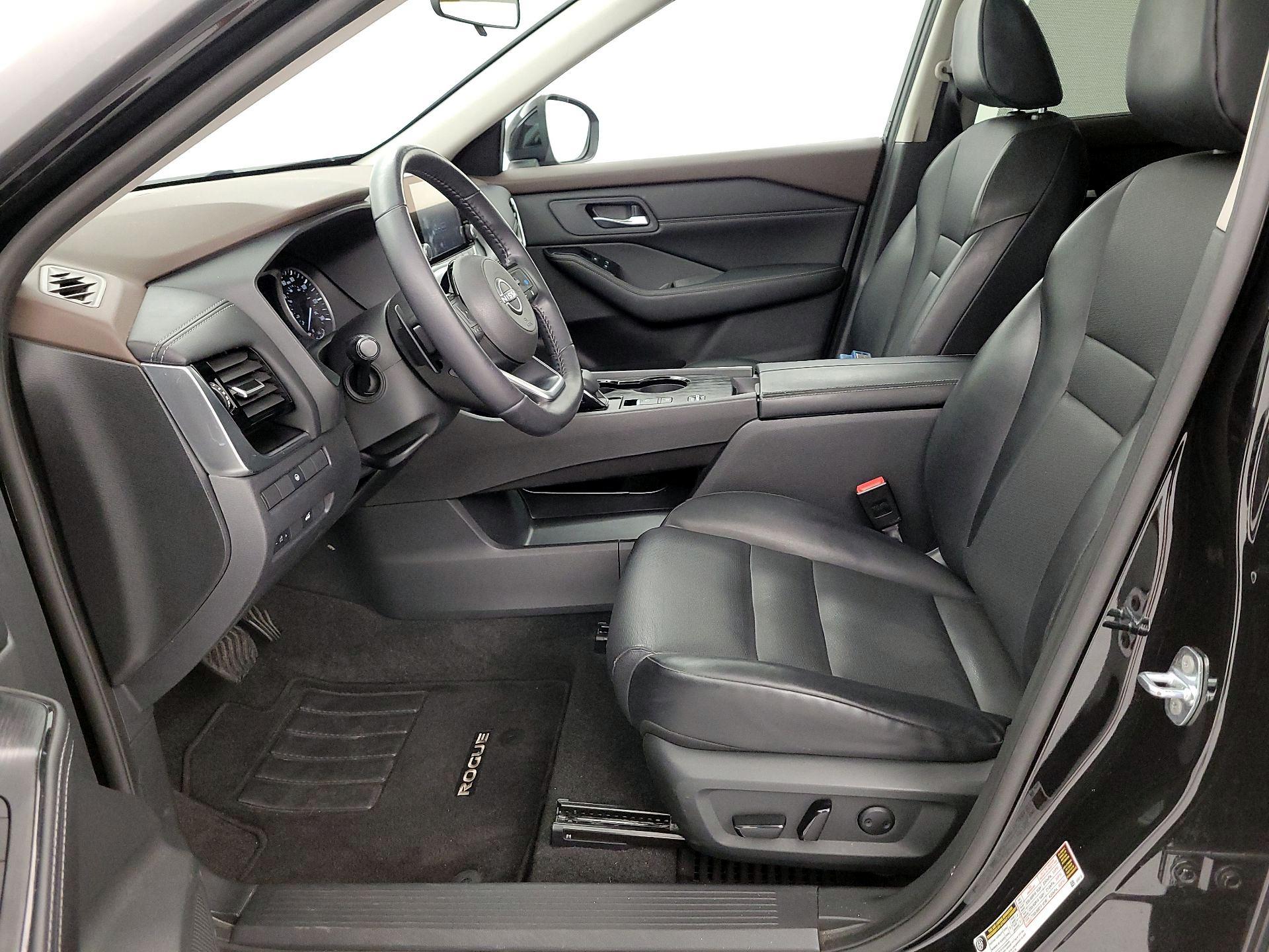 Thumbnail: 2023 Nissan Rogue - 11