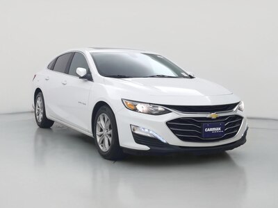 White 2019 Chevrolet Malibu LT