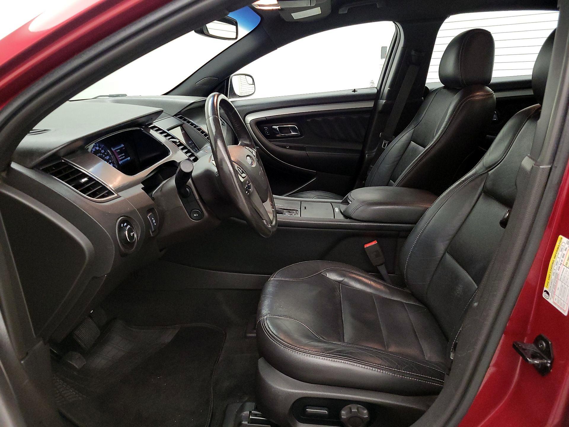 Thumbnail: 2016 Ford Taurus - 11