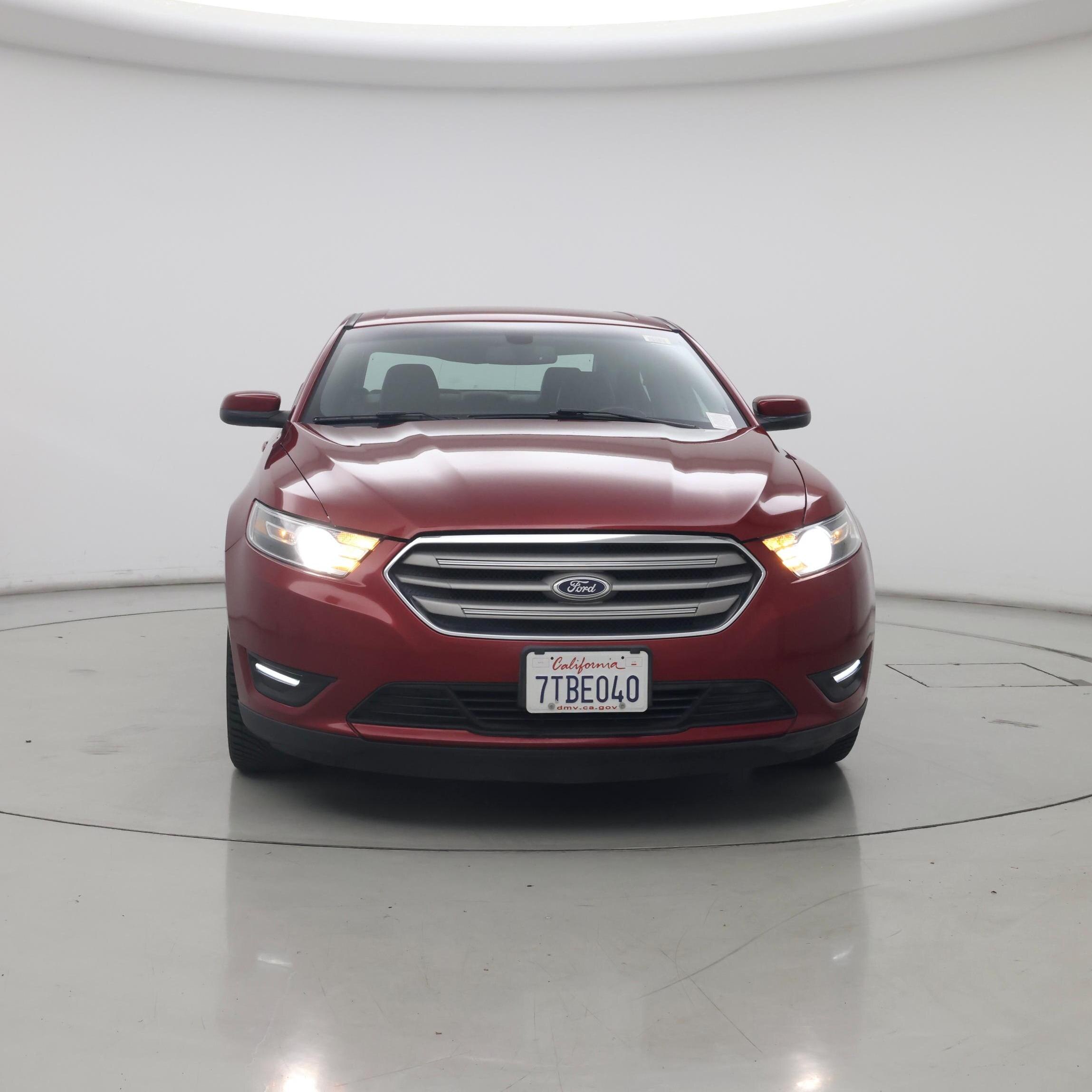 Thumbnail: 2016 Ford Taurus - 5