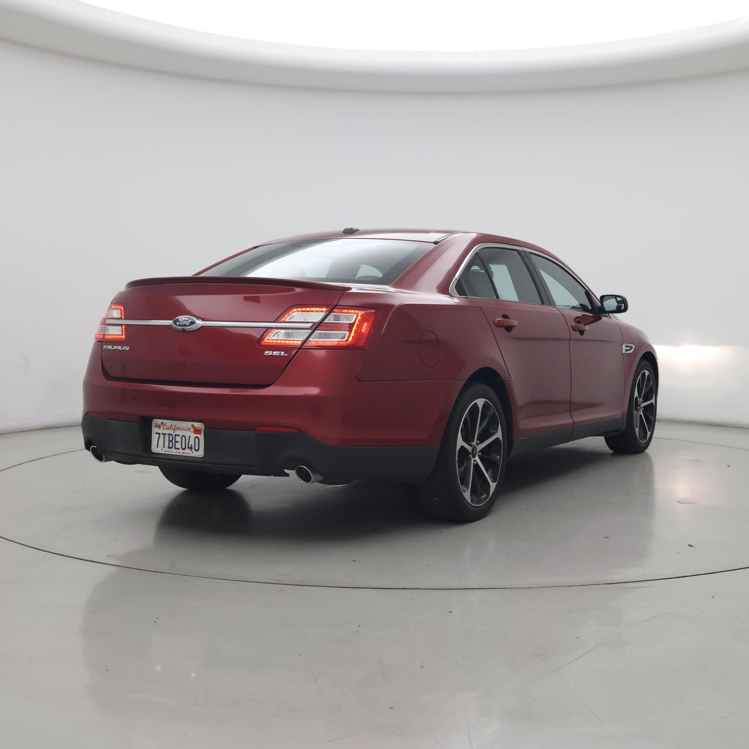 Thumbnail: 2016 Ford Taurus - 8
