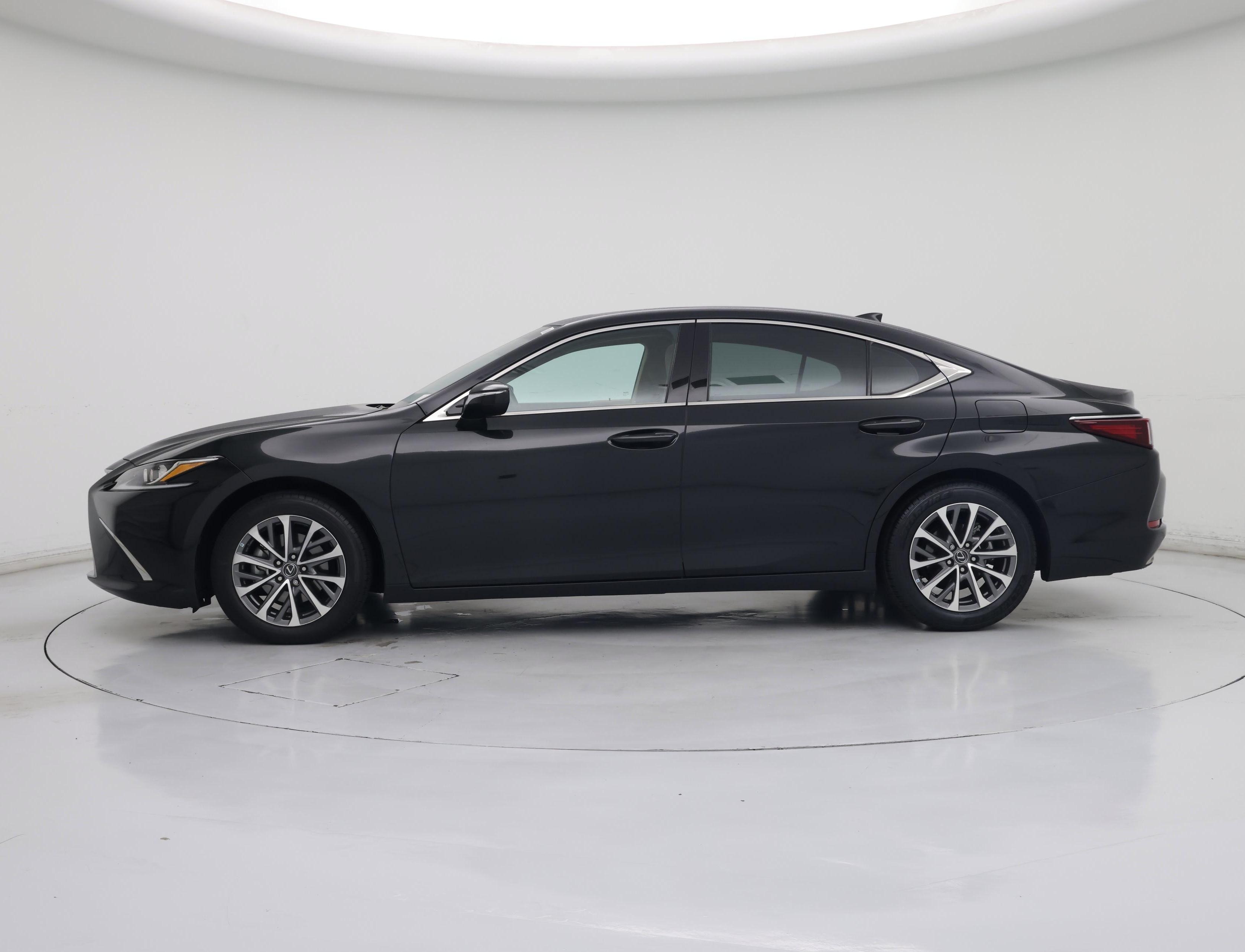 Thumbnail: 2022 Lexus ES - 3