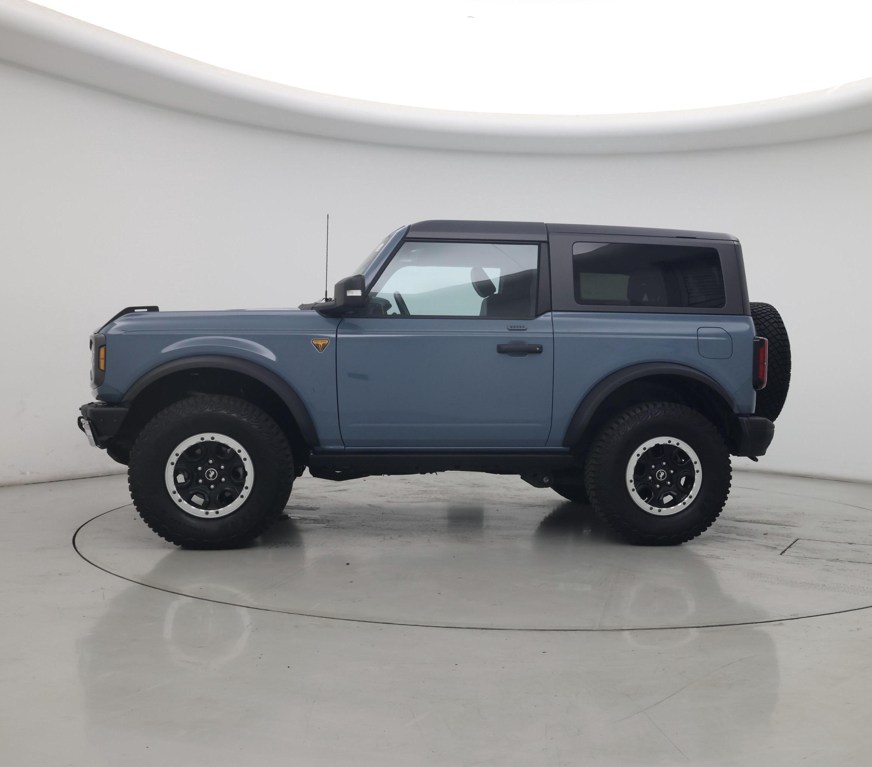 Thumbnail: 2023 Ford Bronco - 3