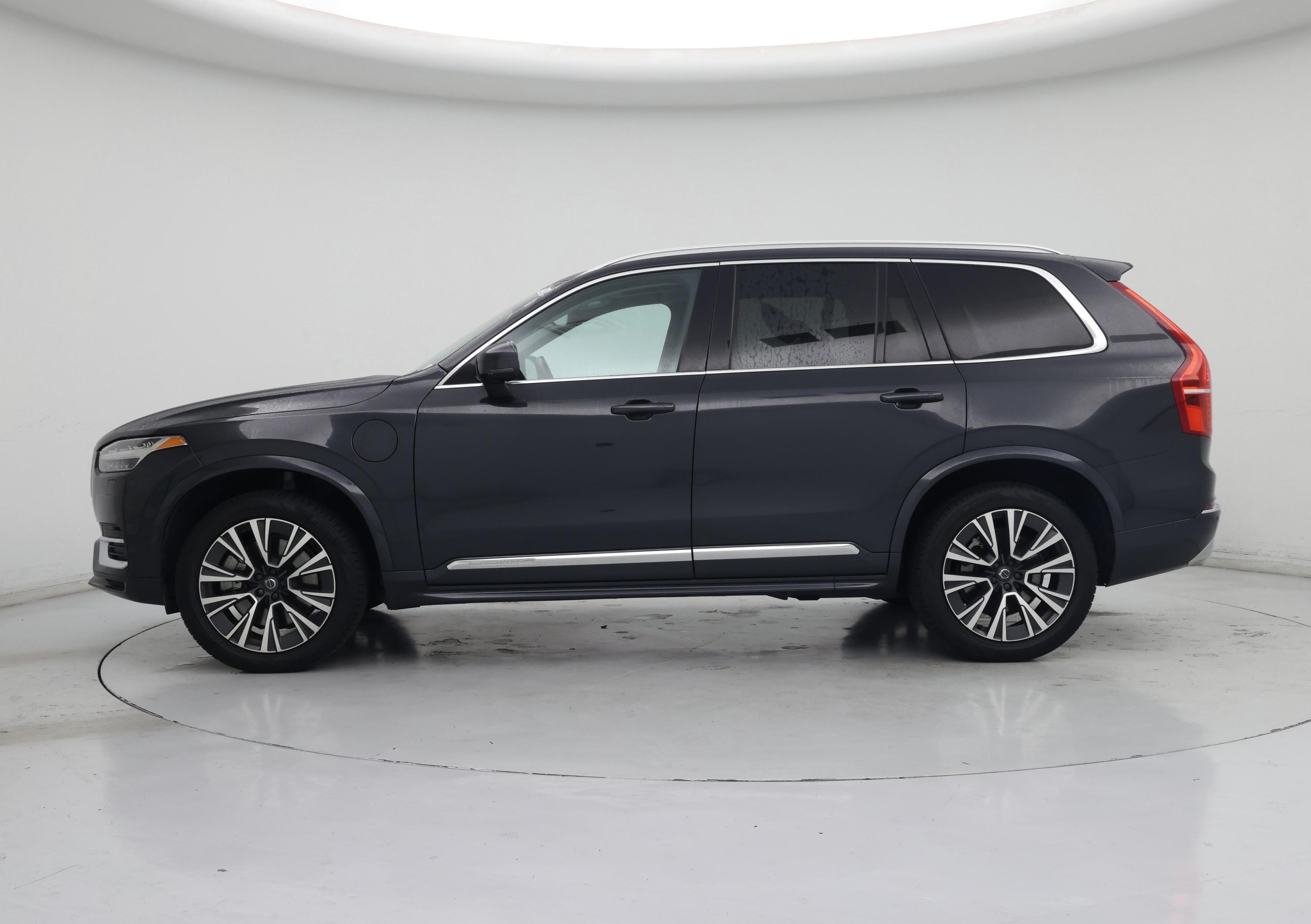 Thumbnail: 2021 Volvo XC90 - 3