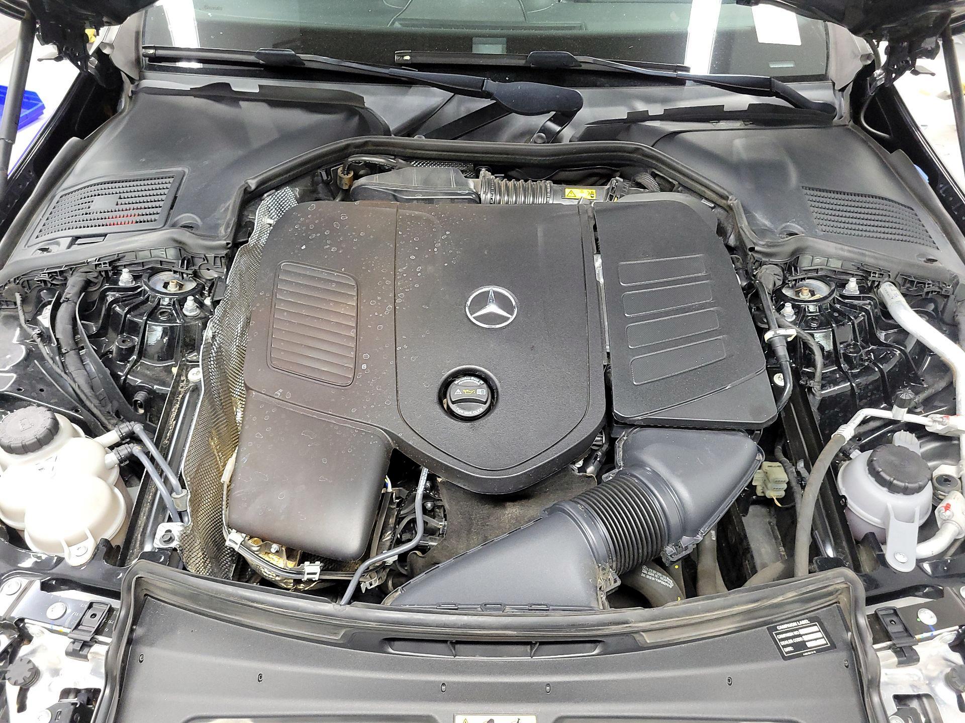 Thumbnail: 2022 Mercedes-Benz C-Class - 18