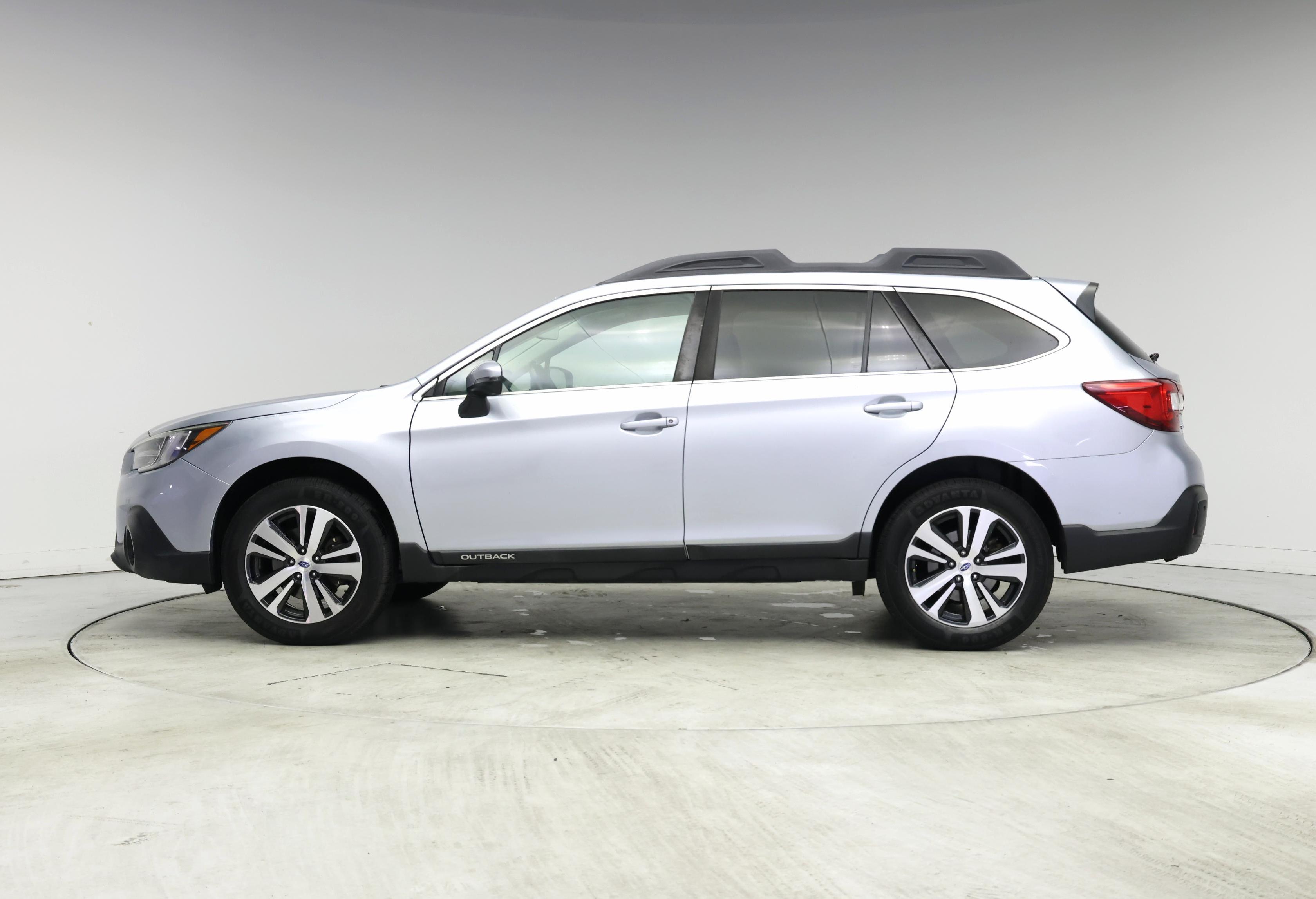 Thumbnail: 2019 Subaru Outback - 3