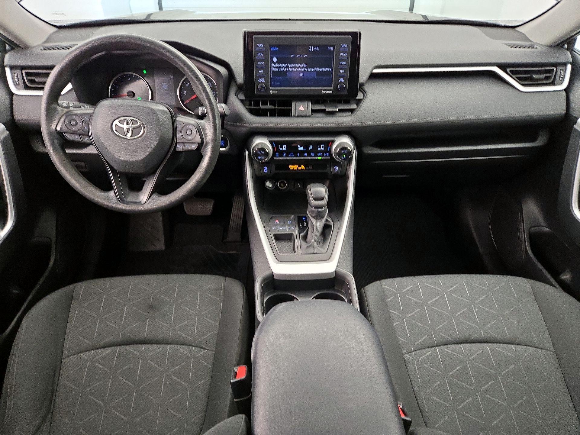 Thumbnail: 2021 Toyota RAV4 - 9