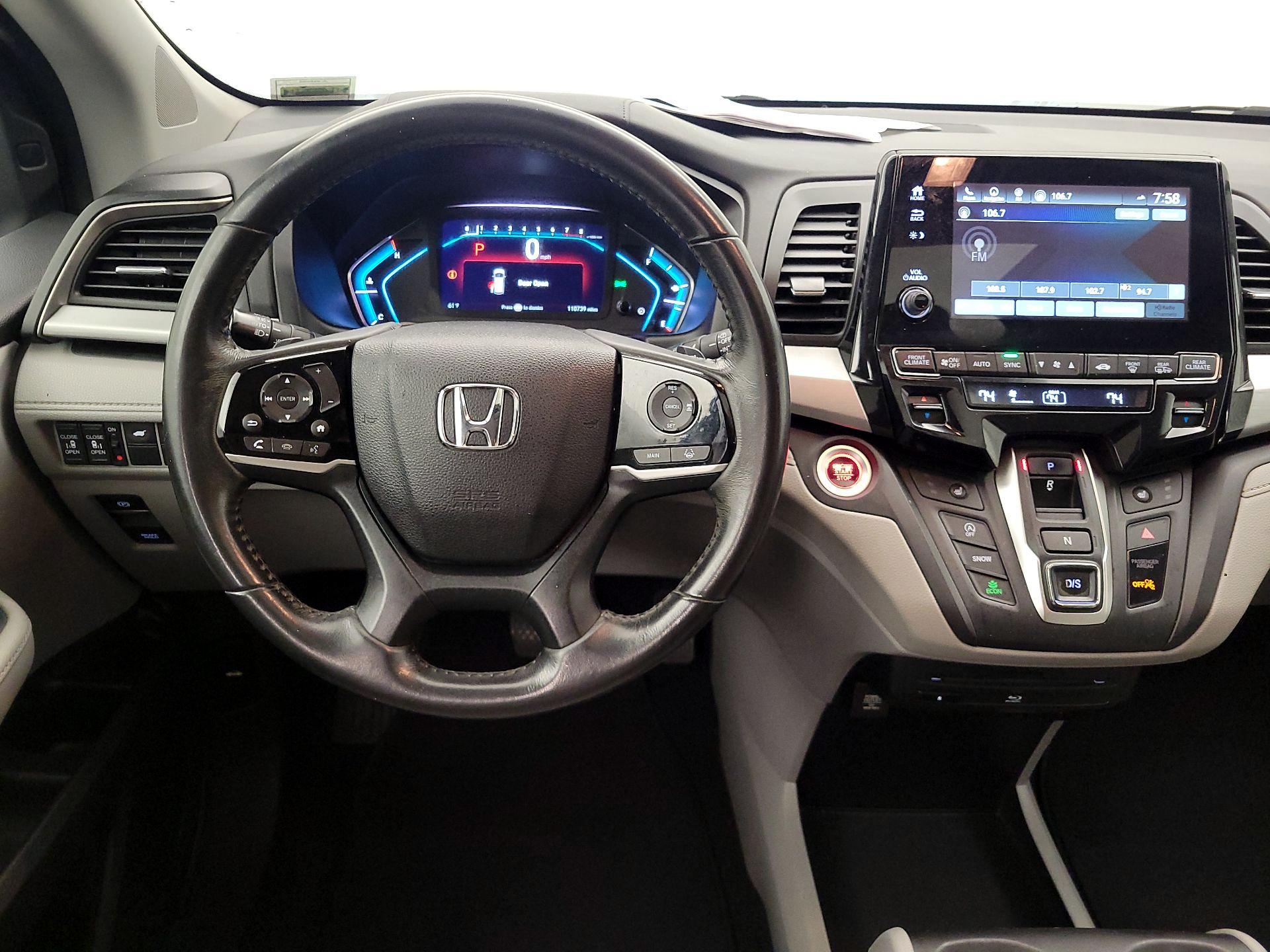 Thumbnail: 2018 Honda Odyssey - 10