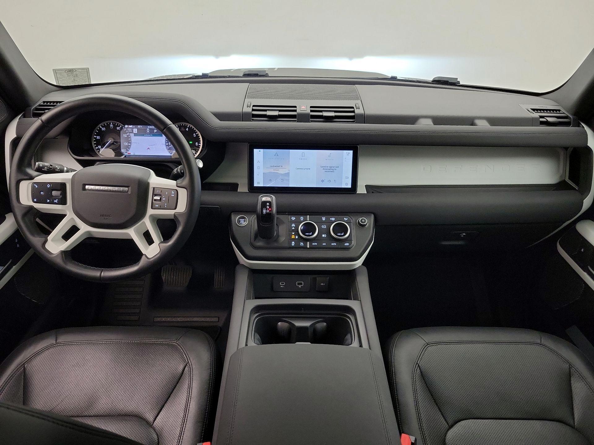 Thumbnail: 2023 Land Rover Defender - 9