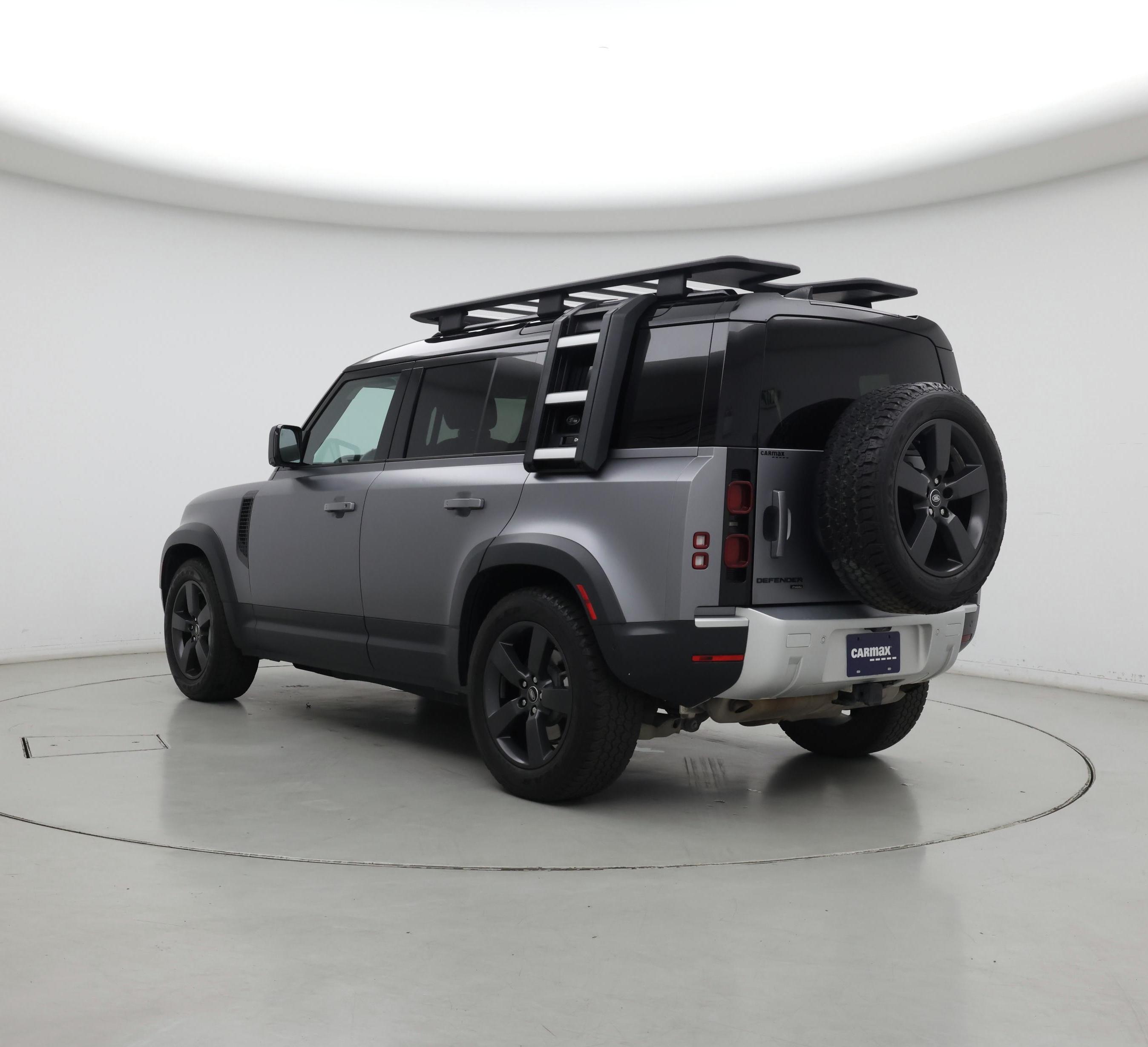Thumbnail: 2023 Land Rover Defender - 2