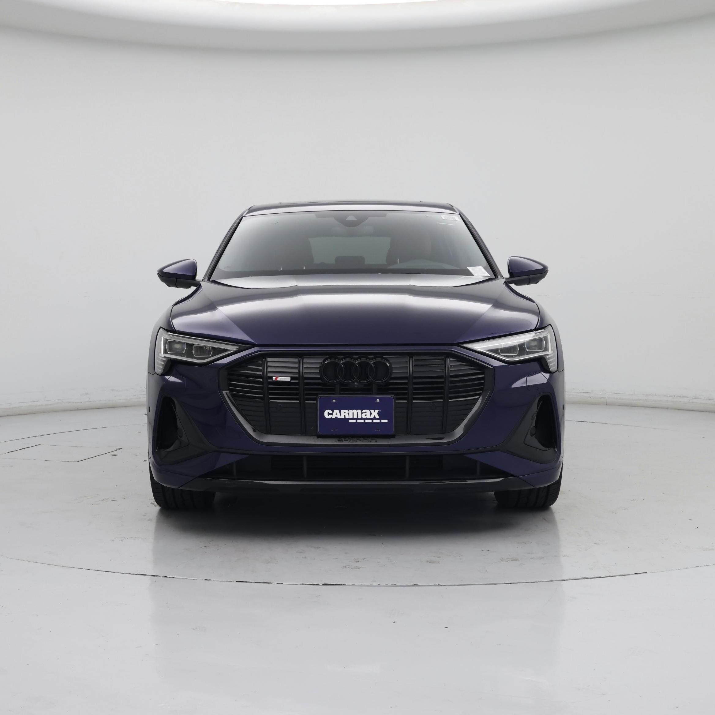 Thumbnail: 2022 Audi e-tron S - 5