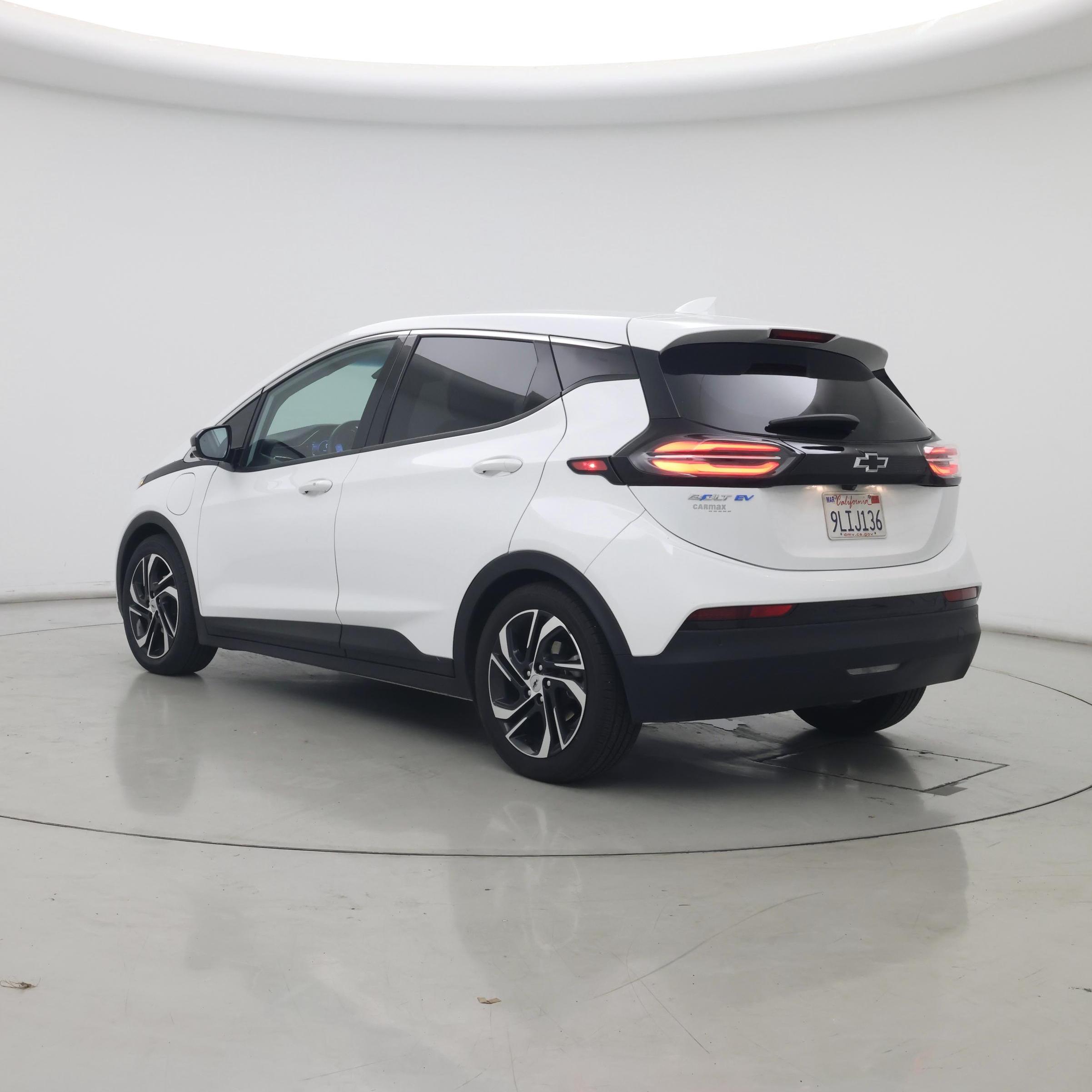Thumbnail: 2023 Chevrolet Bolt EUV - 2