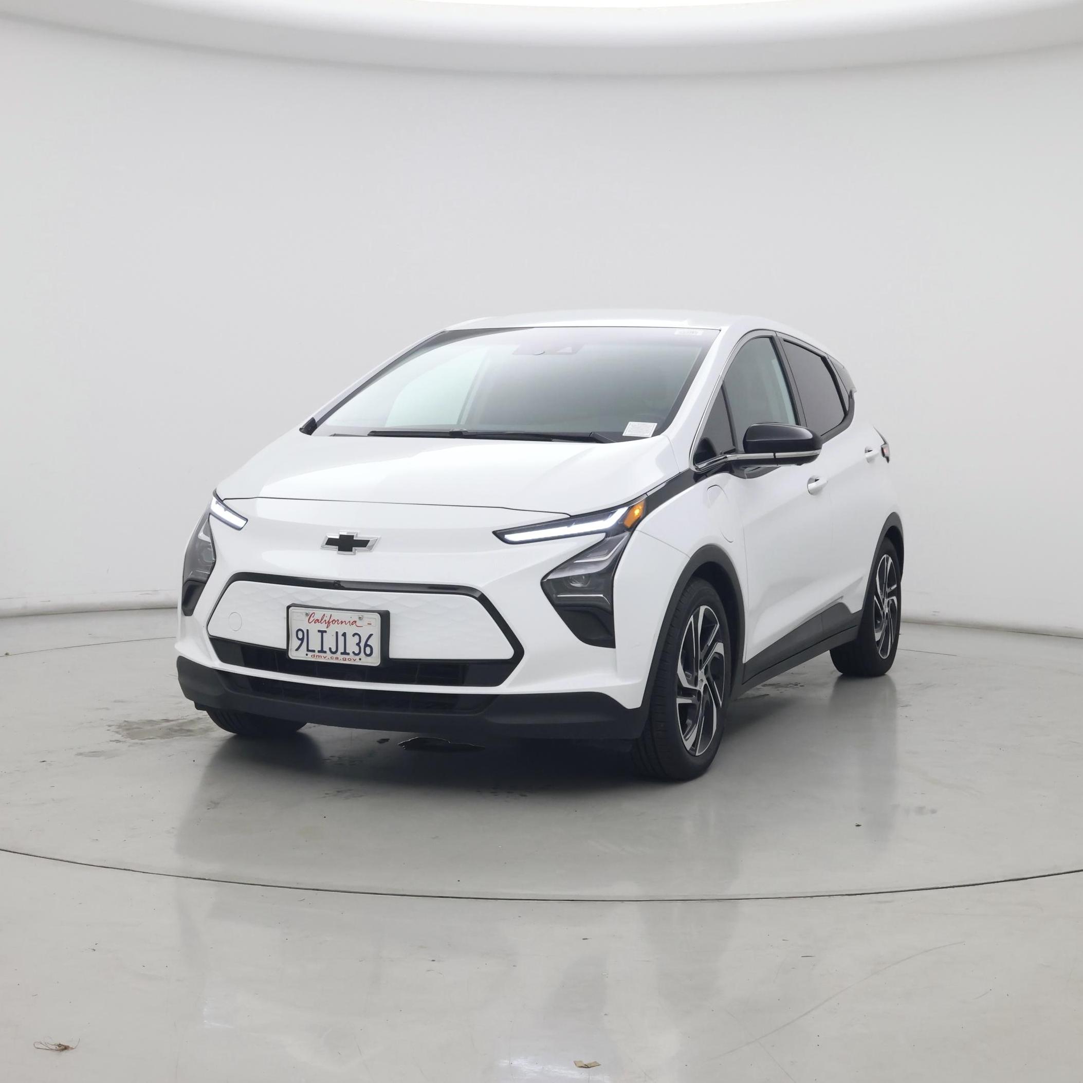 Thumbnail: 2023 Chevrolet Bolt EUV - 4