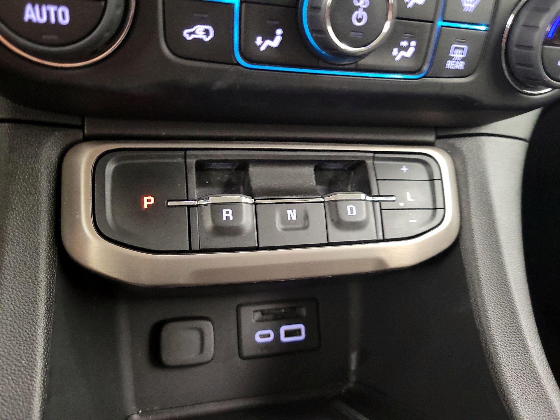 Thumbnail: 2022 GMC Acadia - 18