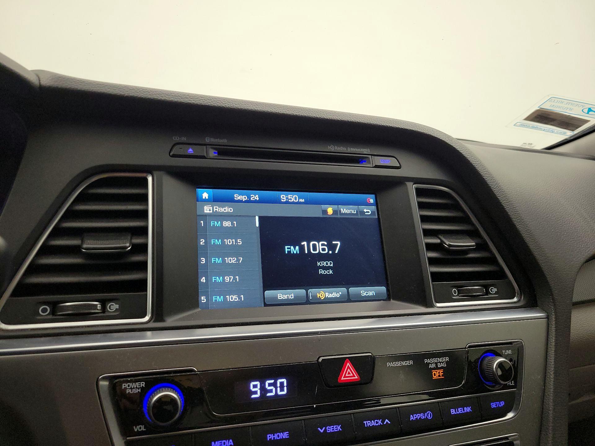 Thumbnail: 2016 Hyundai Sonata - 15