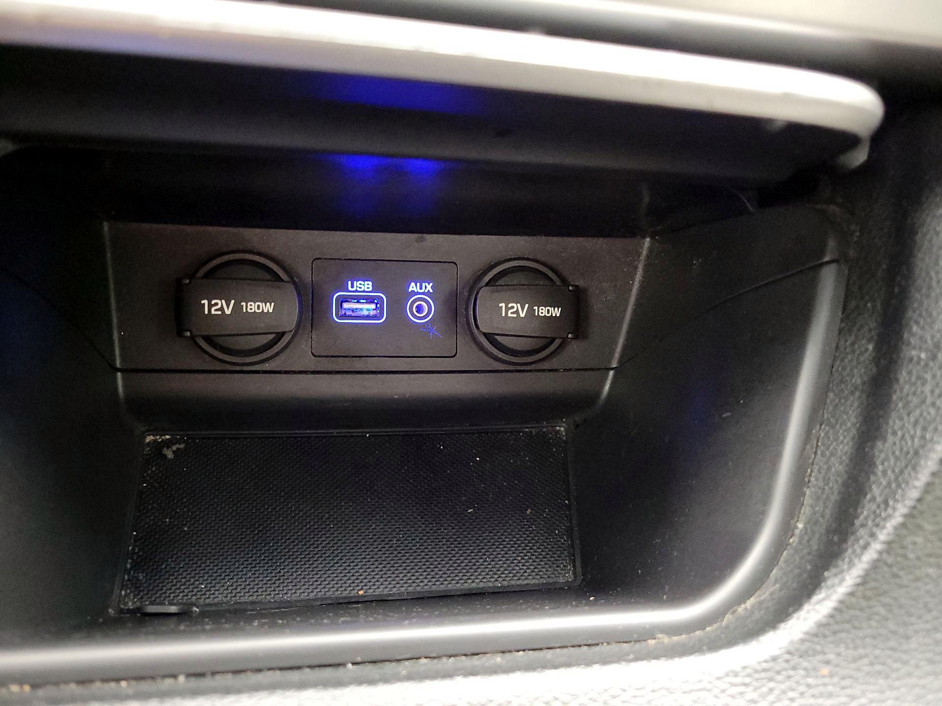 Thumbnail: 2016 Hyundai Sonata - 18