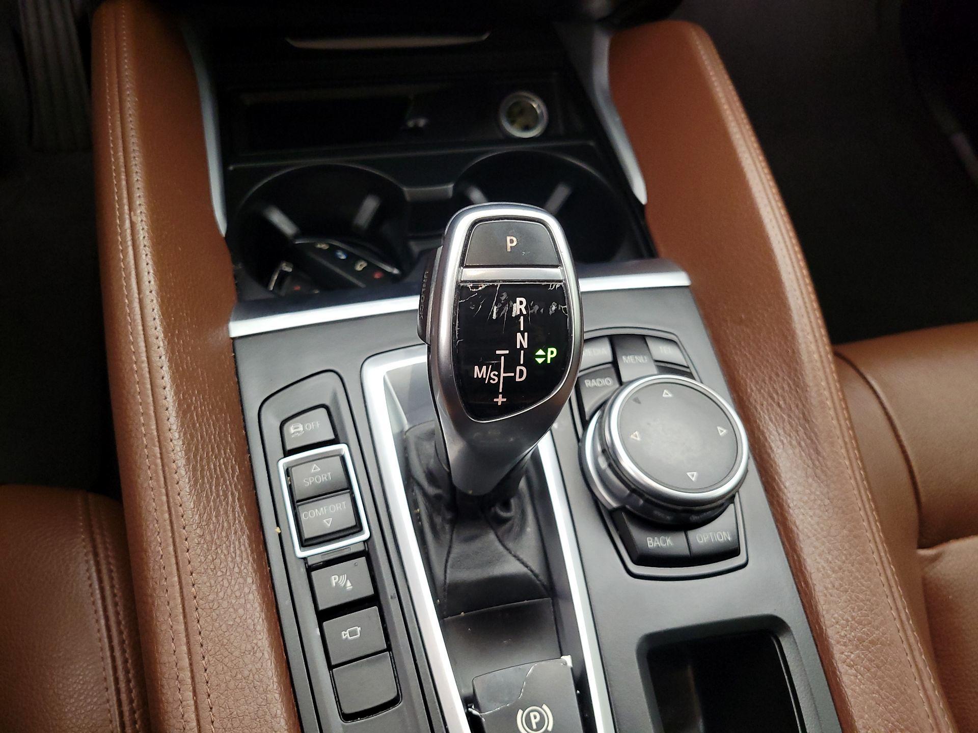 Thumbnail: 2015 BMW X6 - 16