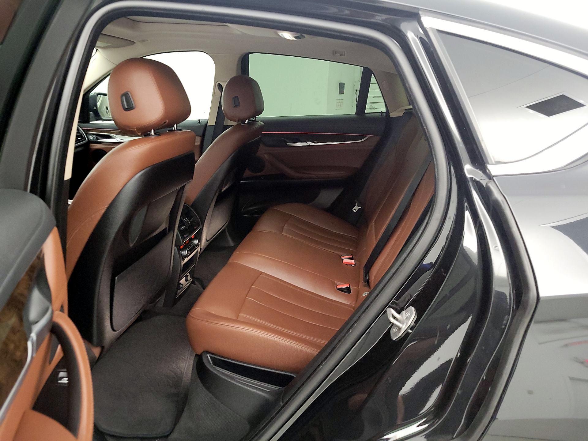 Thumbnail: 2015 BMW X6 - 17