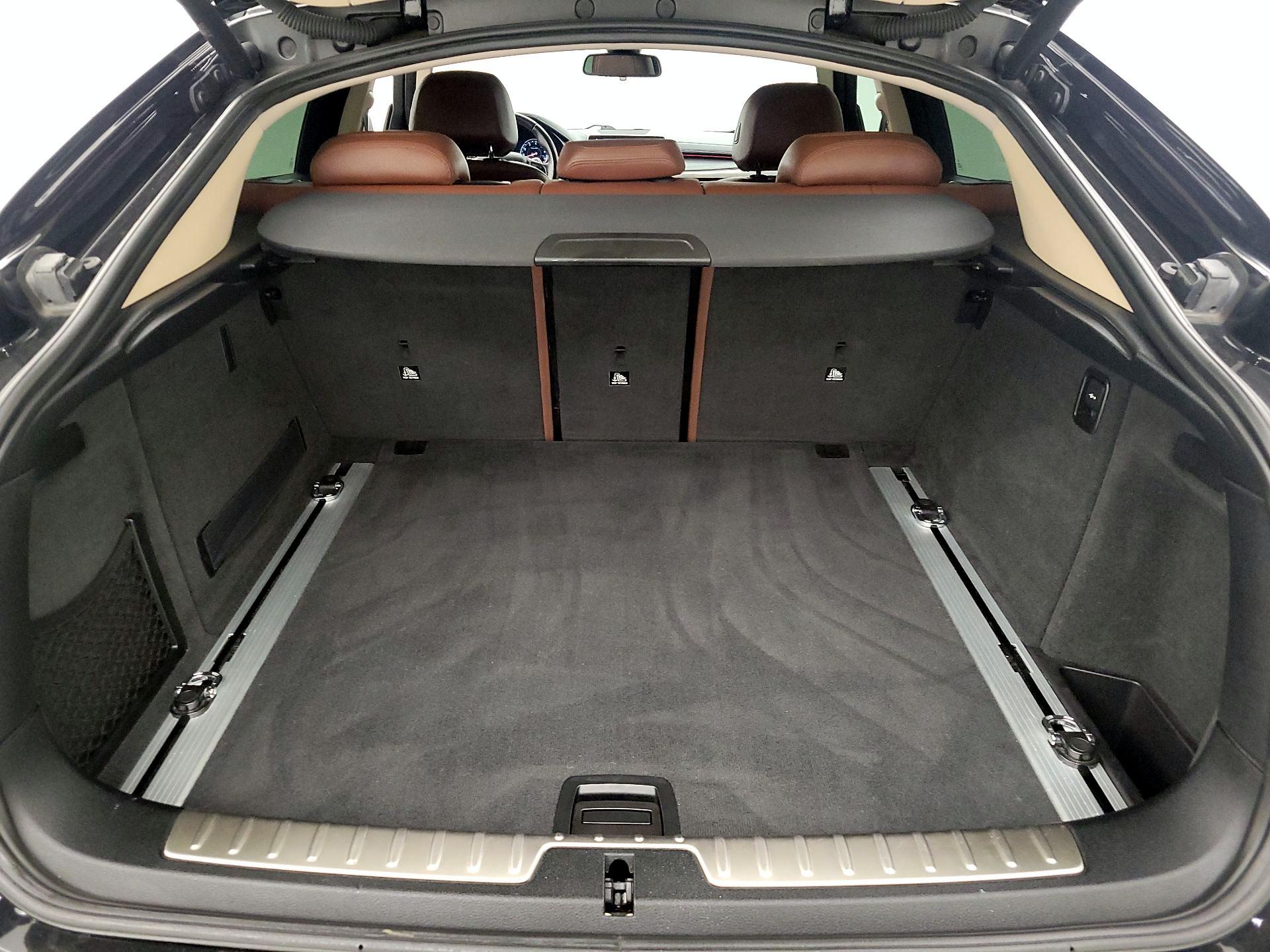 Thumbnail: 2015 BMW X6 - 18
