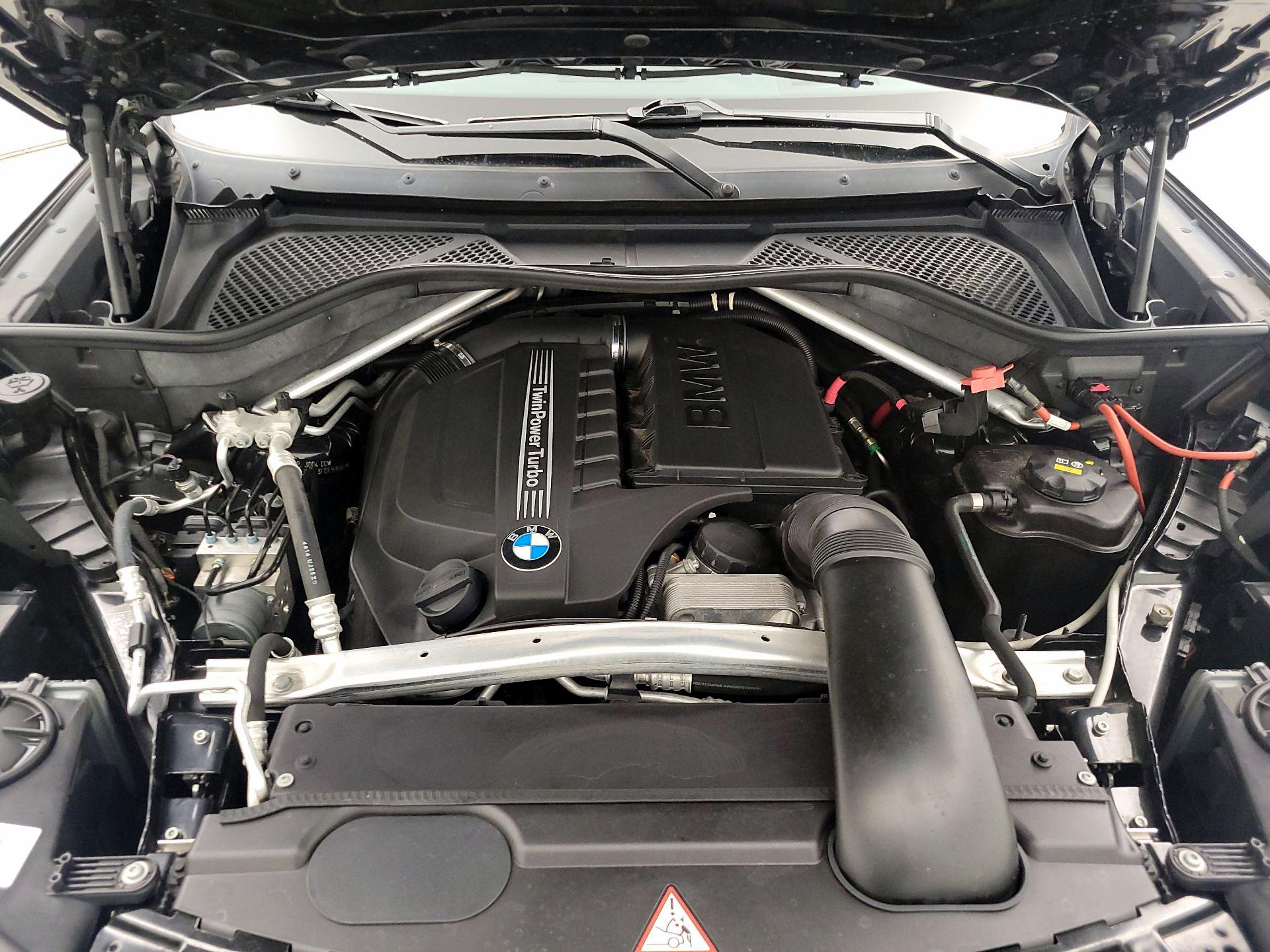 Thumbnail: 2015 BMW X6 - 19