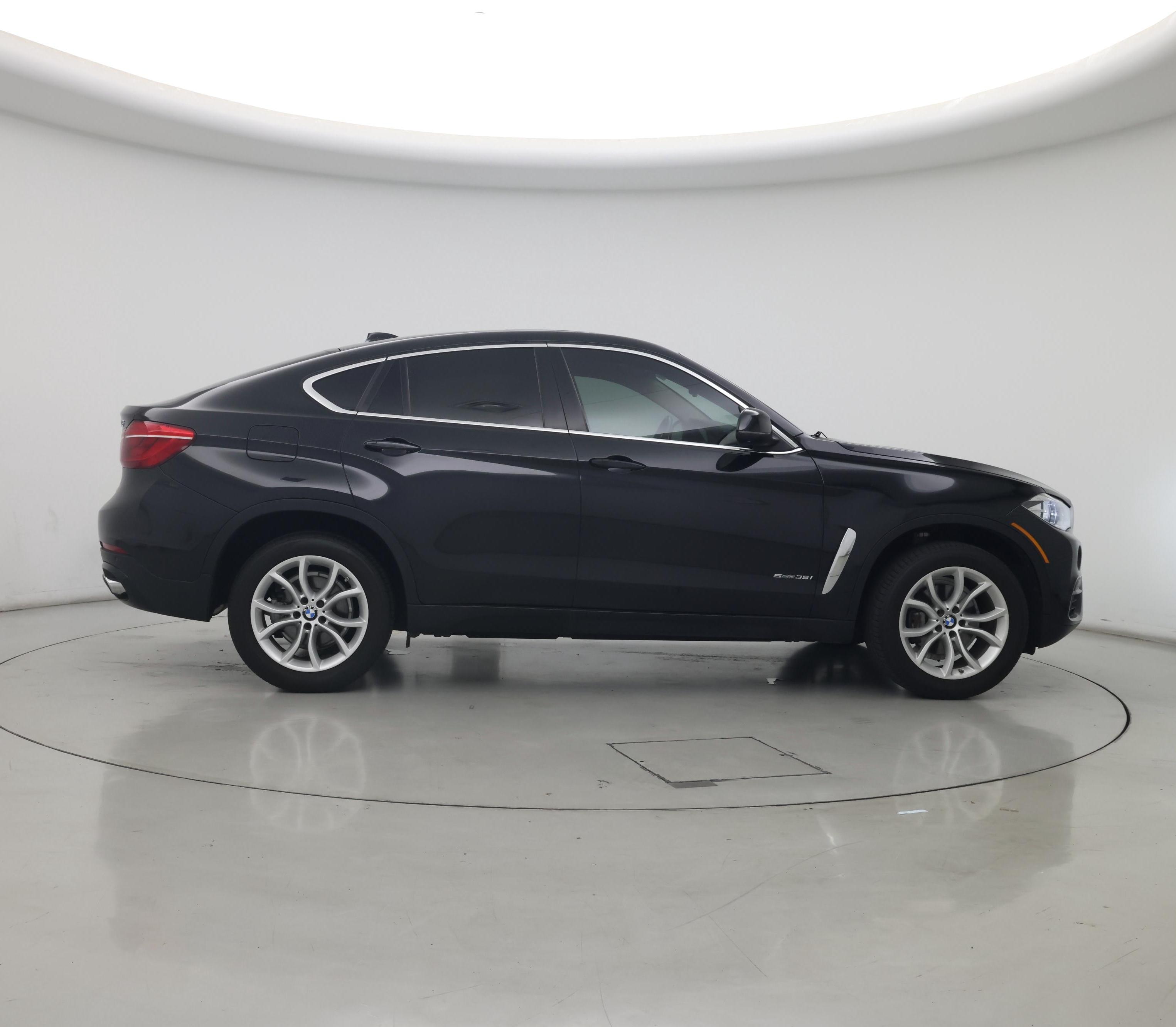 Thumbnail: 2015 BMW X6 - 7