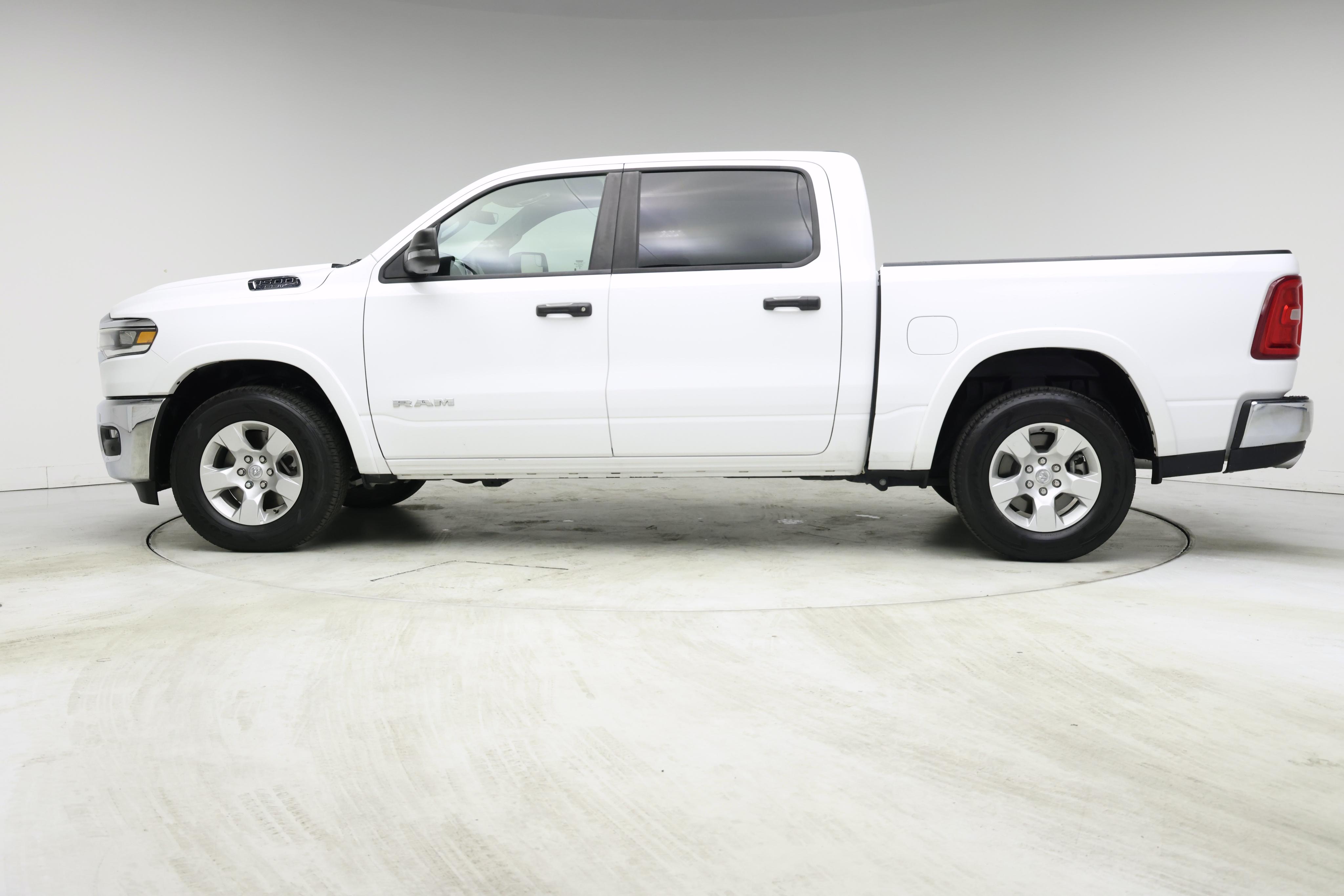 Thumbnail: 2025 RAM 1500 - 3