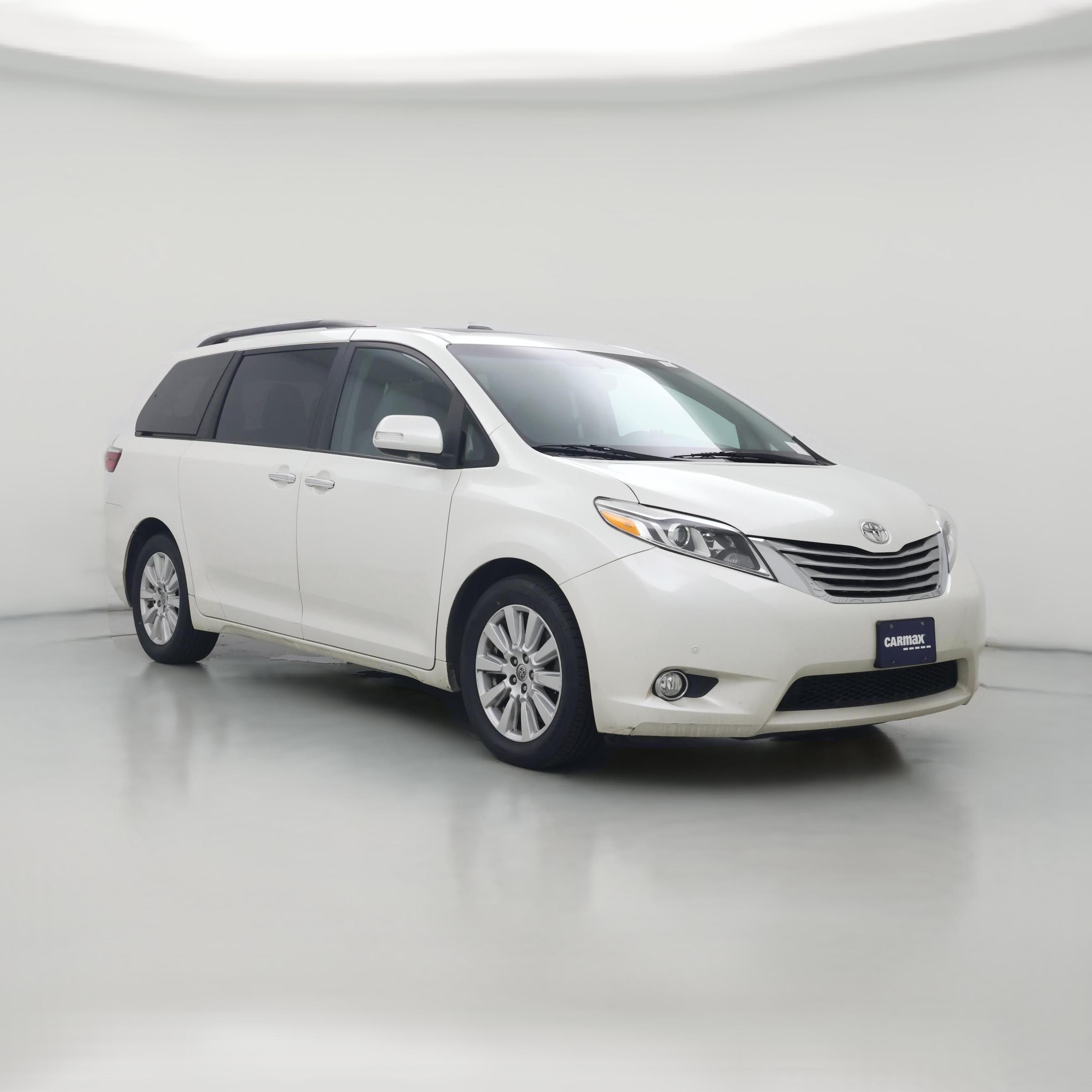 Thumbnail: 2017 Toyota Sienna - 1
