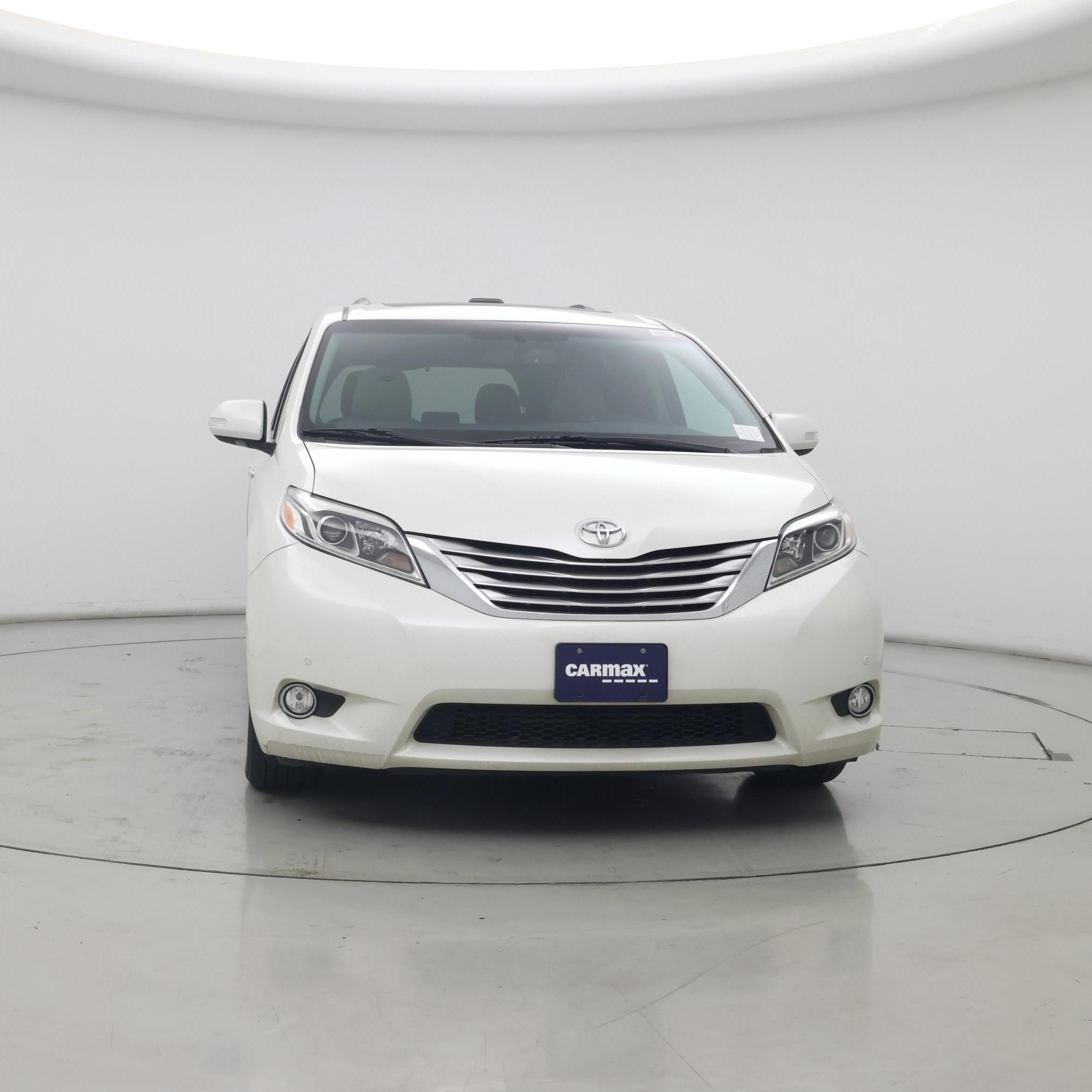 Thumbnail: 2017 Toyota Sienna - 5