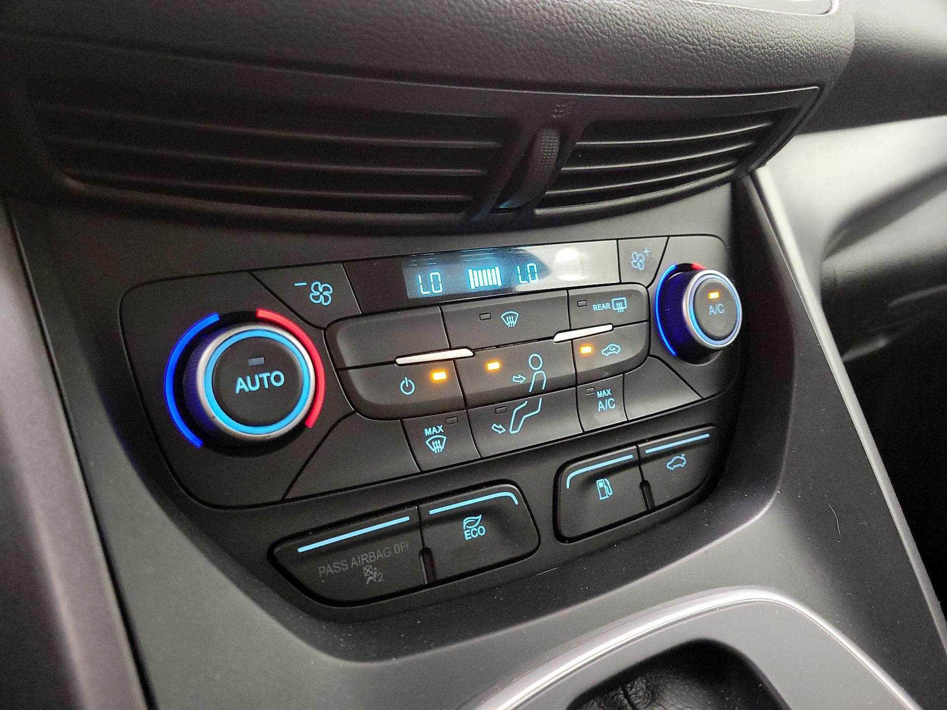 Thumbnail: 2018 Ford C-Max - 16
