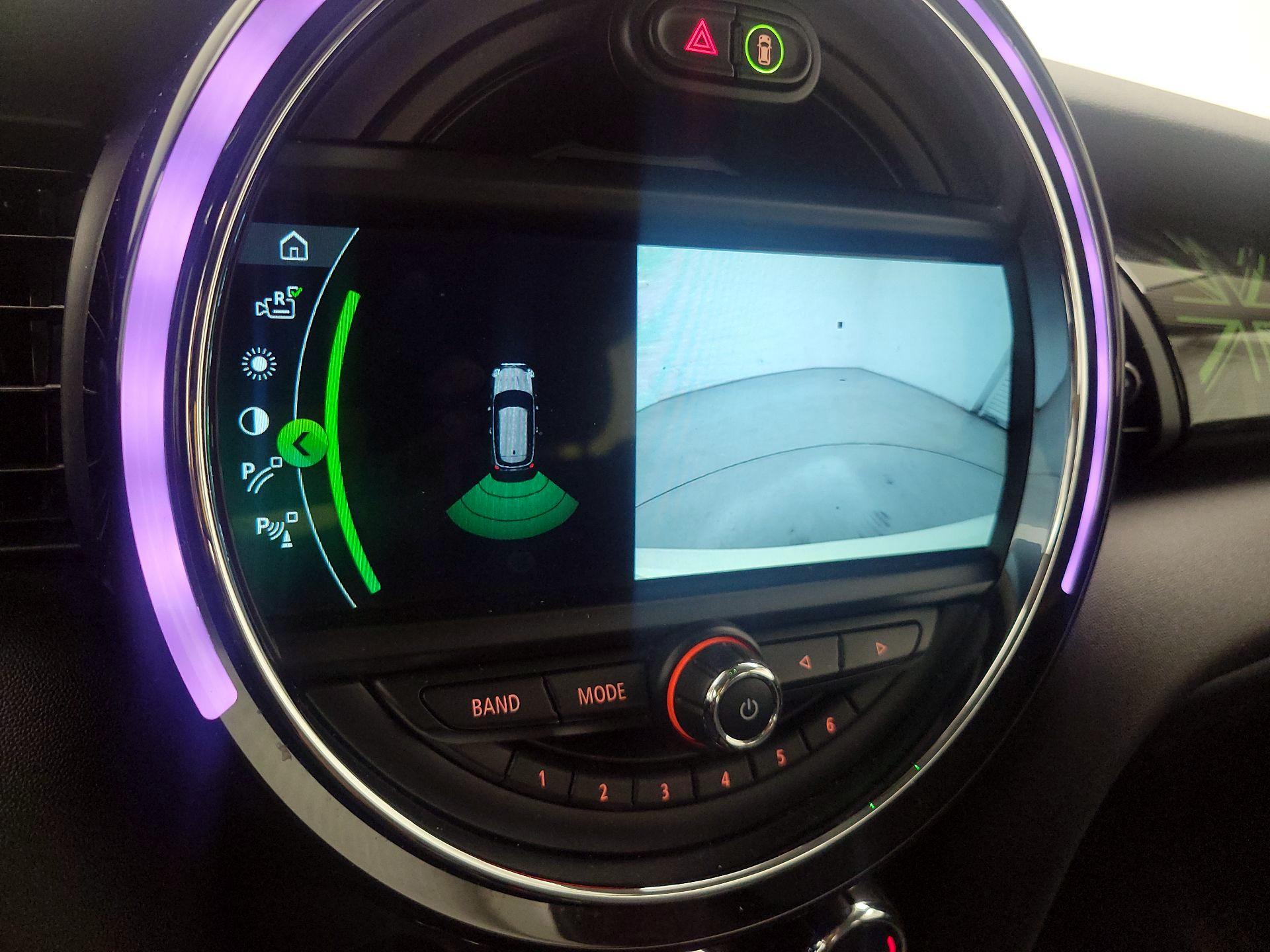 Thumbnail: 2019 MINI Cooper Hardtop - 15