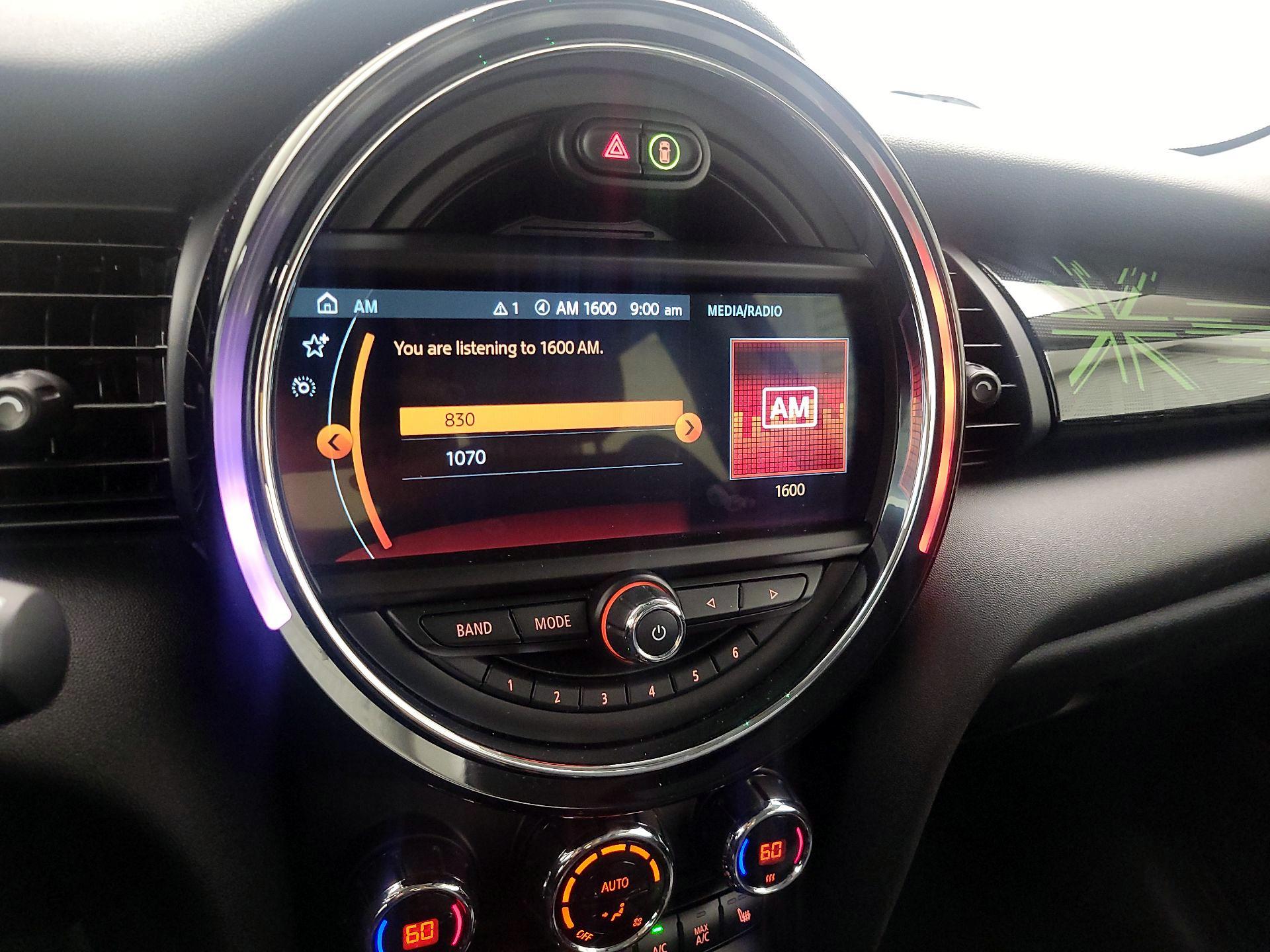 Thumbnail: 2019 MINI Cooper Hardtop - 16