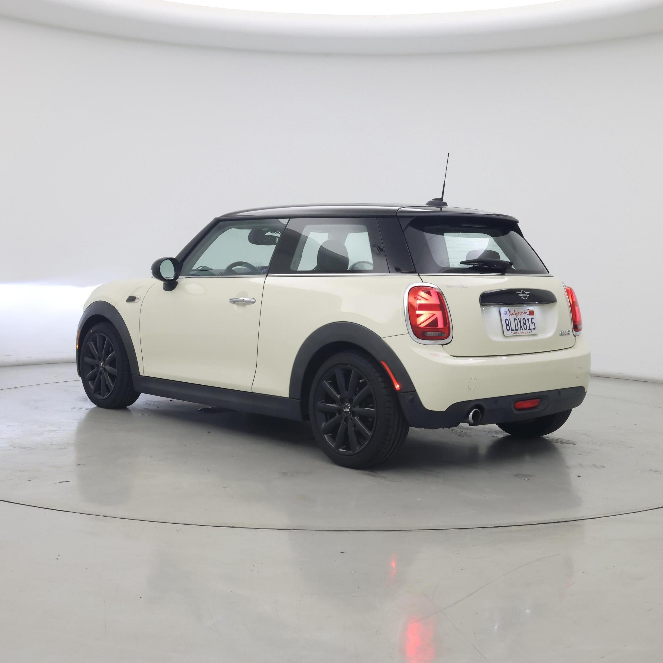 Thumbnail: 2019 MINI Cooper Hardtop - 2
