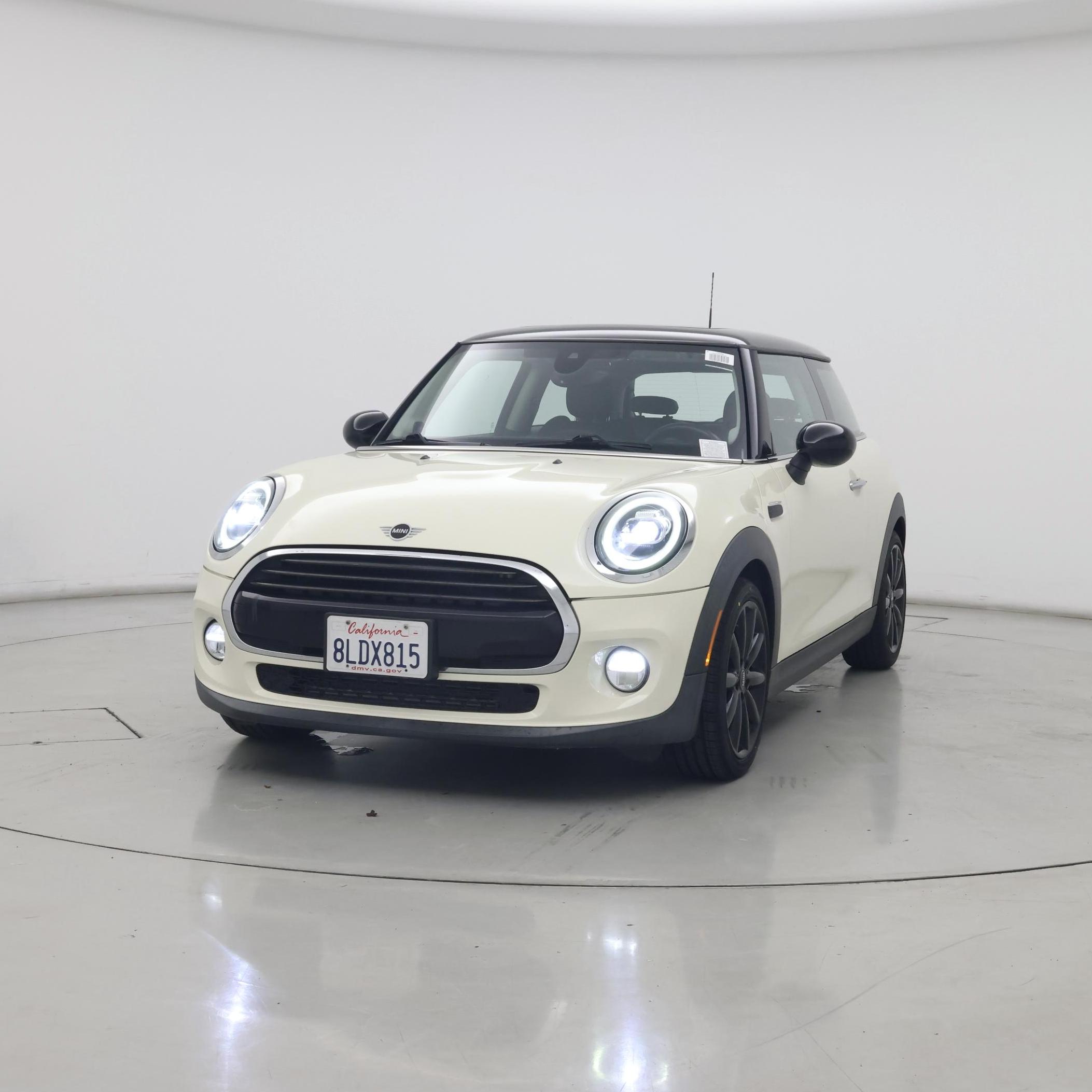 Thumbnail: 2019 MINI Cooper Hardtop - 4