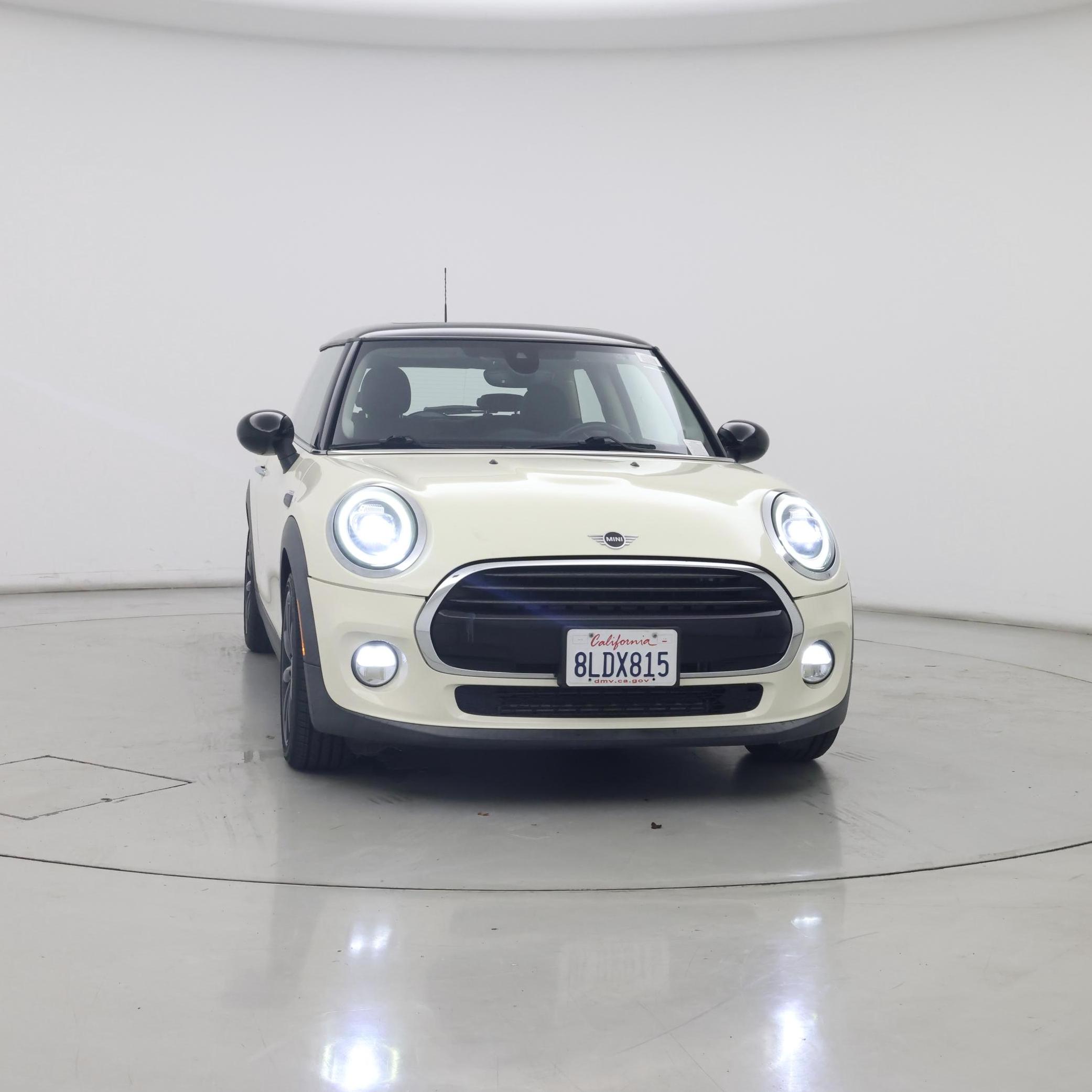 Thumbnail: 2019 MINI Cooper Hardtop - 5
