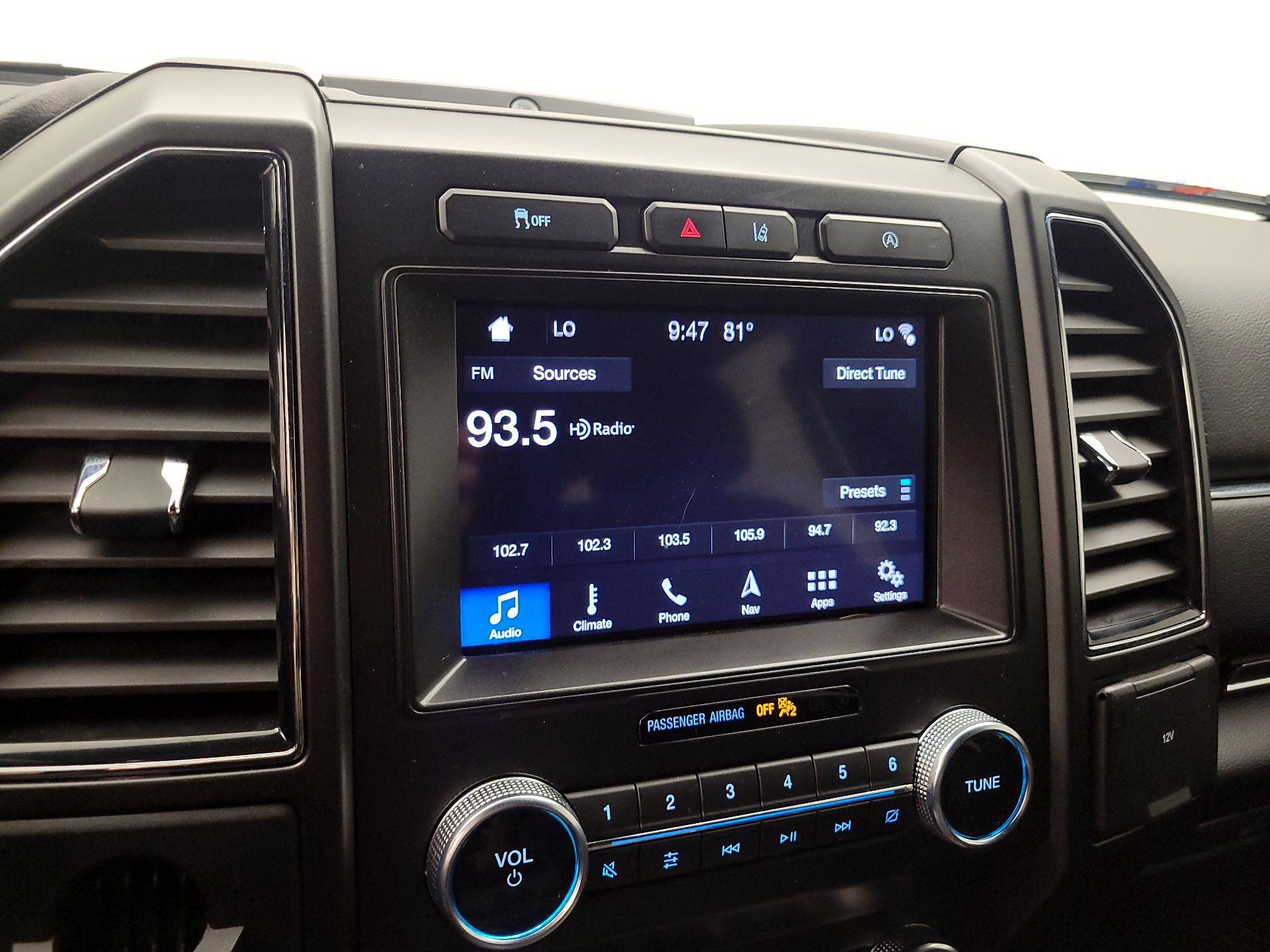 Thumbnail: 2019 Ford Expedition - 16