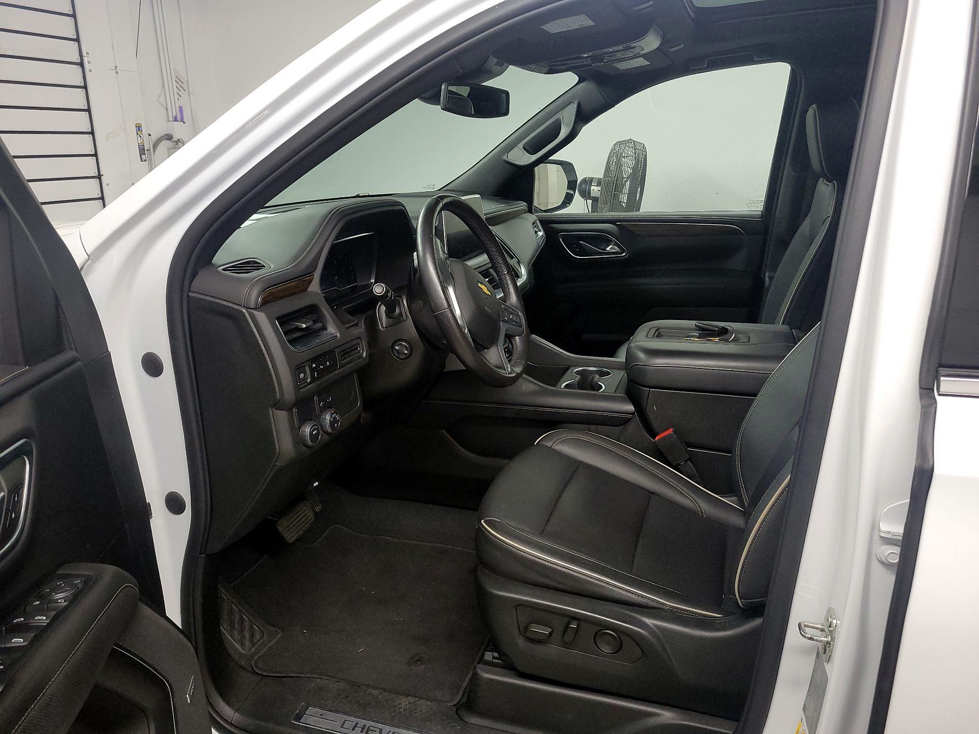 Thumbnail: 2023 Chevrolet Tahoe - 11