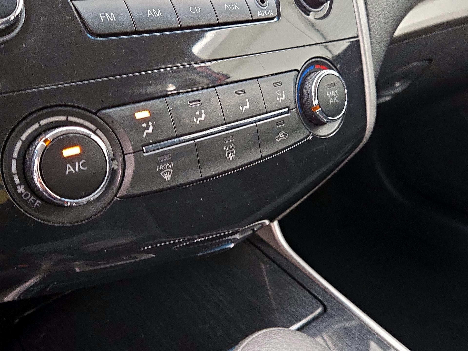 Thumbnail: 2014 Nissan Altima - 15