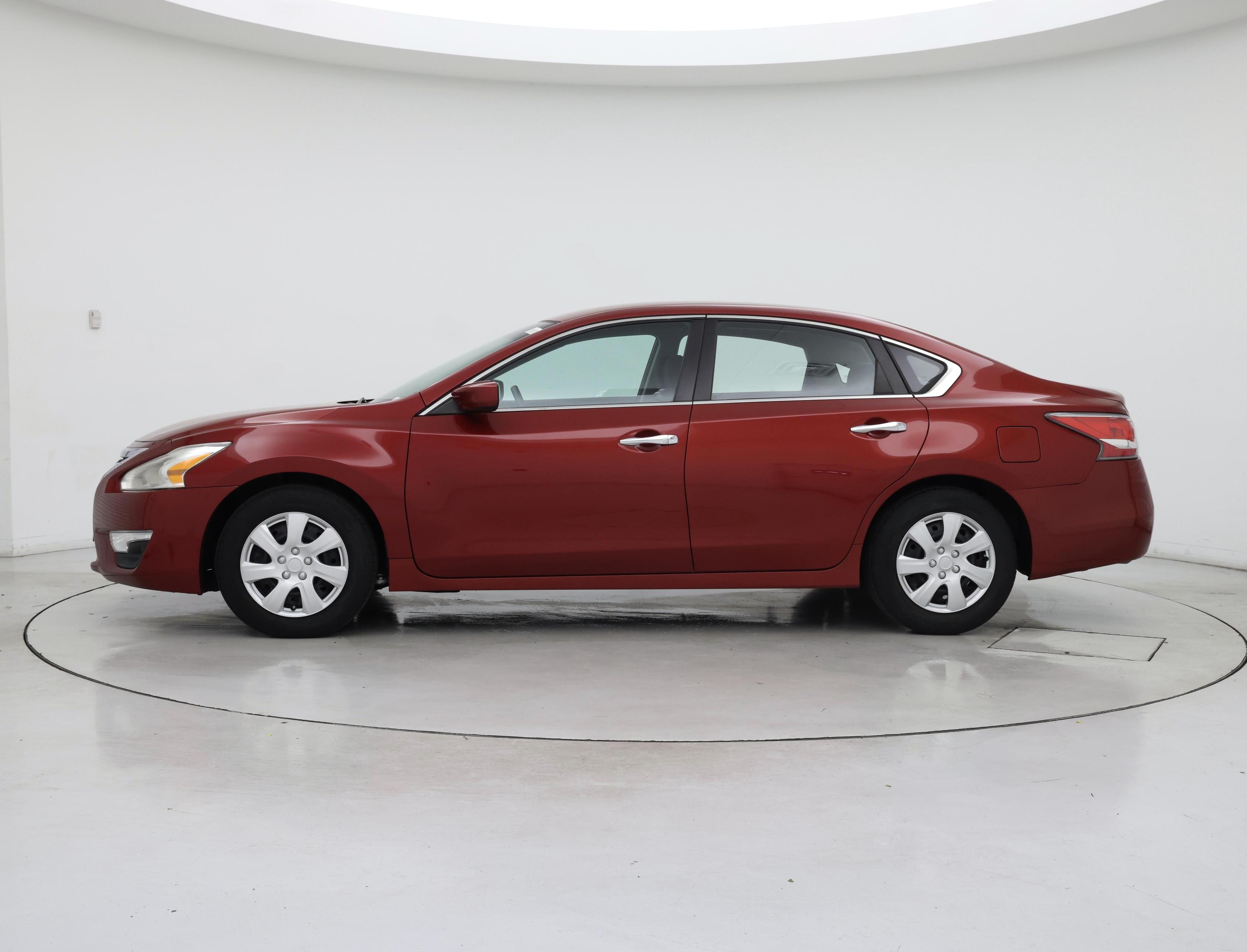 Thumbnail: 2014 Nissan Altima - 3
