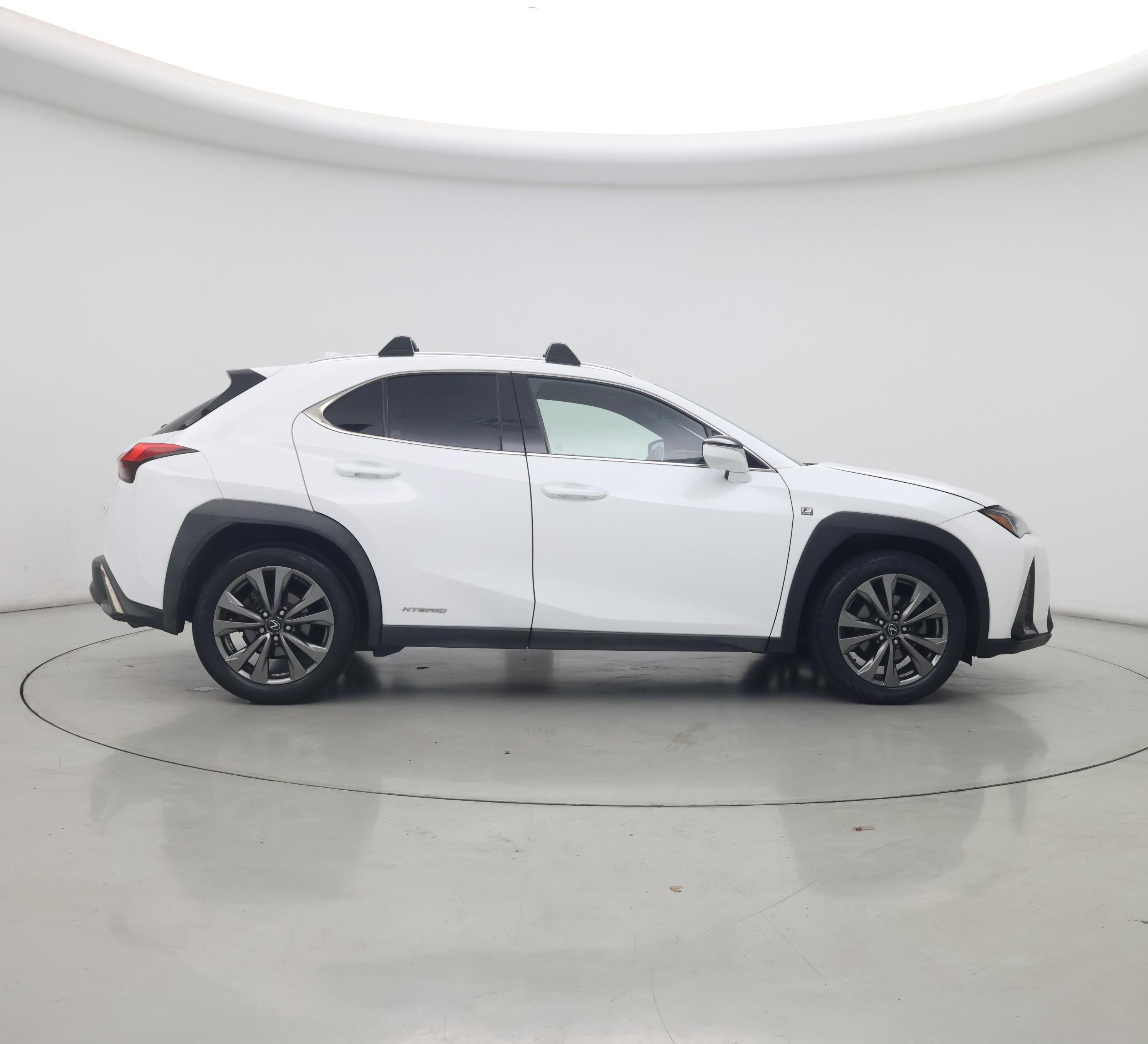 Thumbnail: 2020 Lexus UX - 7