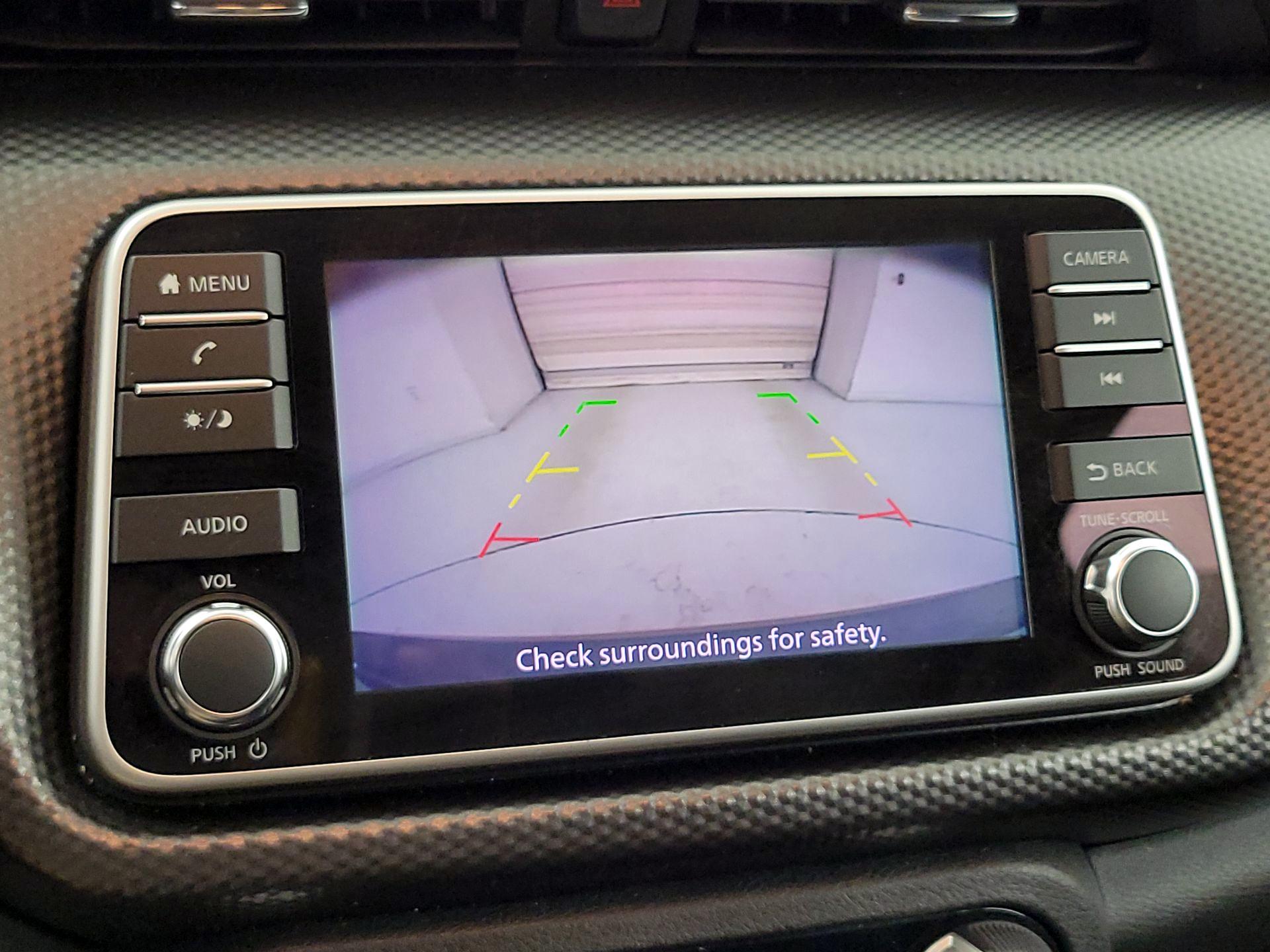 Thumbnail: 2018 Nissan Kicks - 14